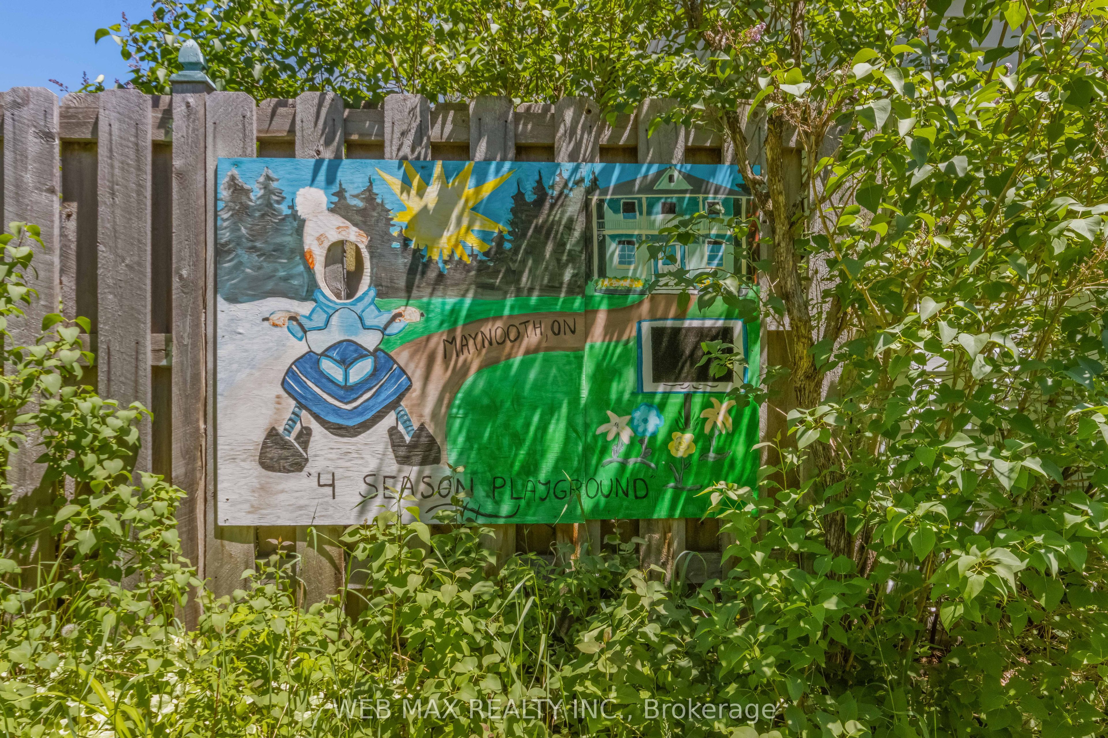 32 Maynooth Stn Road, Hastings Highlands, ON K0L 2S0 photo 4