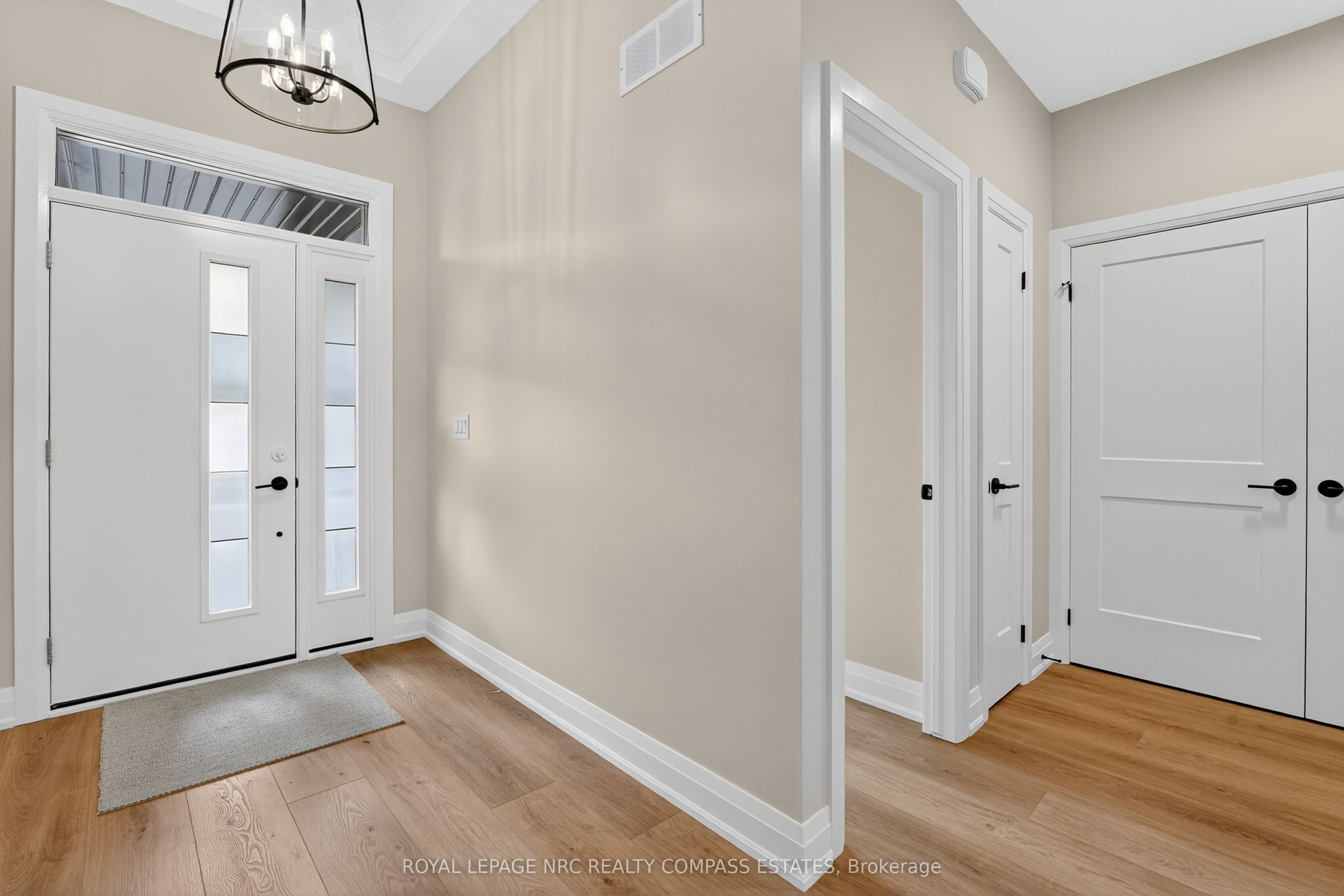 1 SAPPHIRE Lane, Niagara-on-the-Lake, ON L0S 1J0 photo 3
