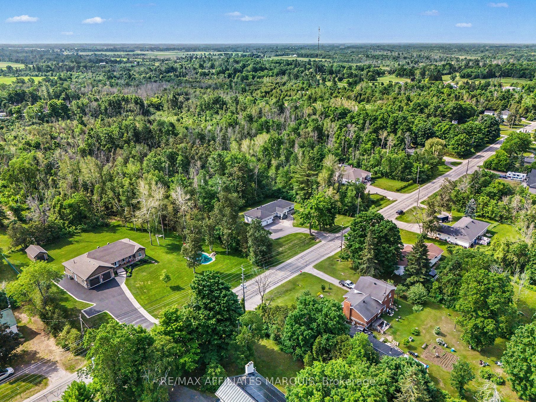 97 Golf Club Road, Rideau Lakes, ON K7A 4S5 photo 5