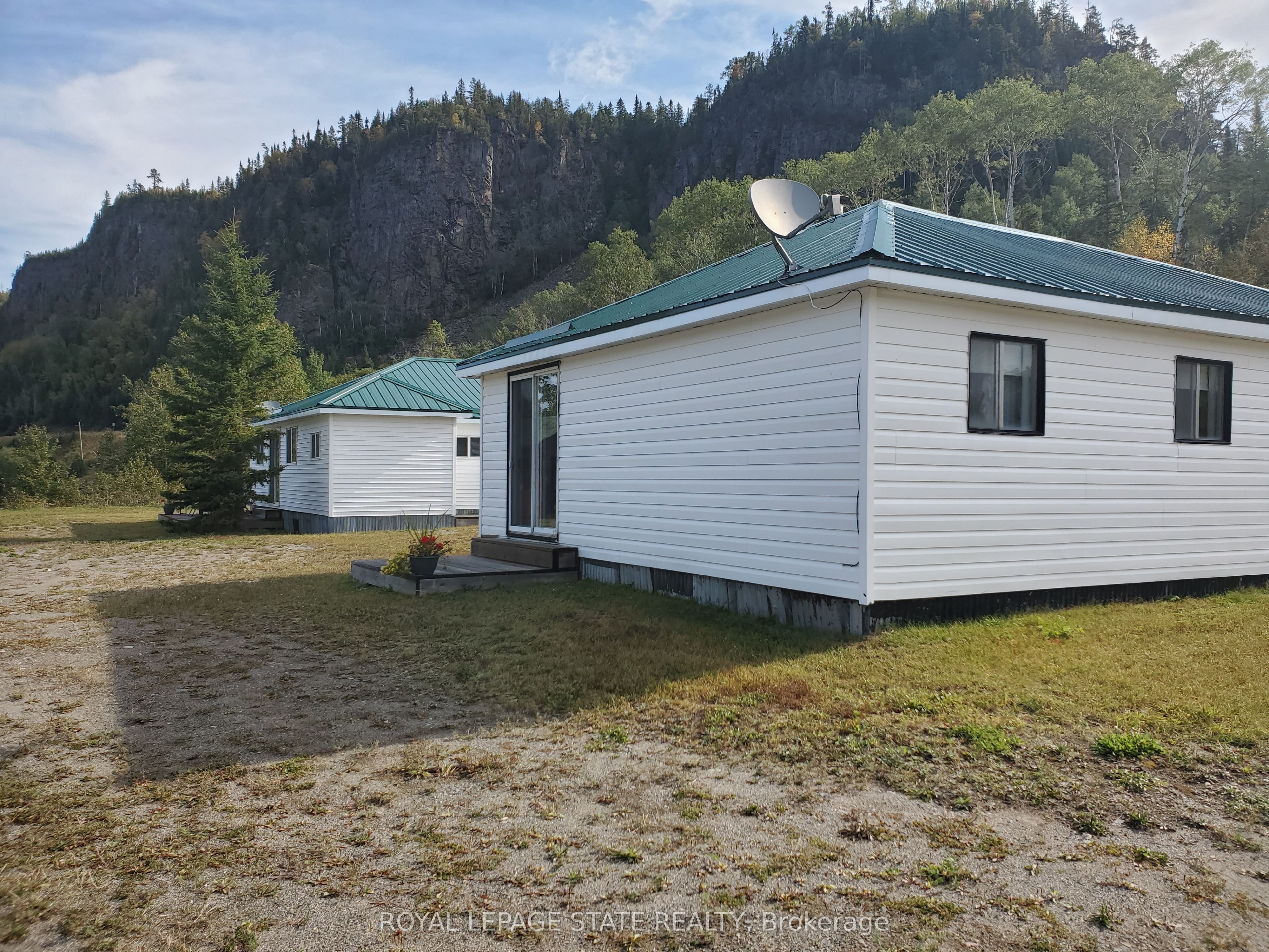 464 #11 Highway, Greenstone, ON P0T 1G0 photo 2