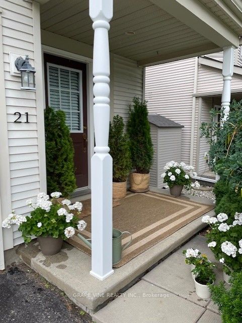 21 Fieldberry Private, Barrhaven, ON K2J 5E8 photo 4