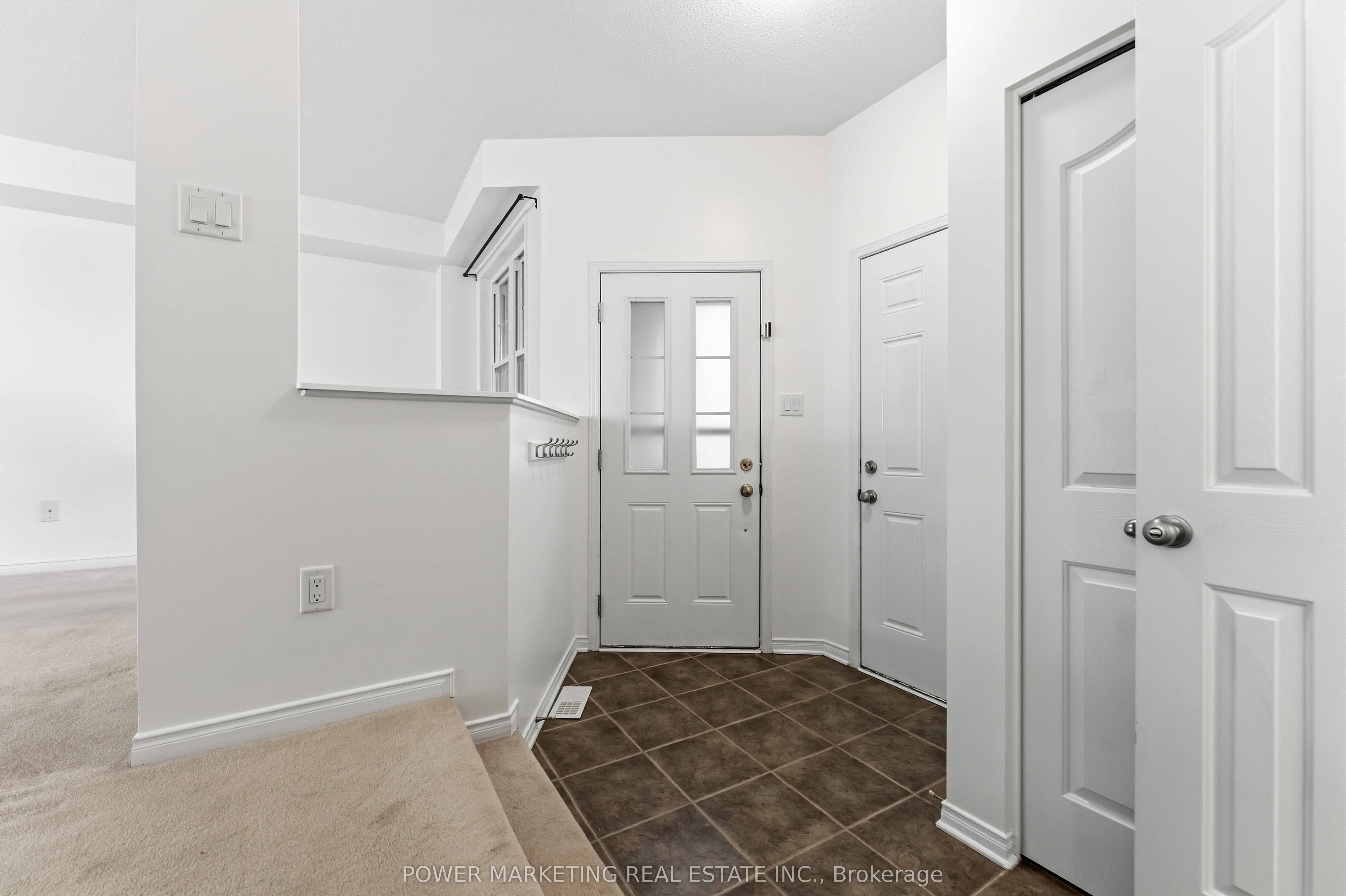 326 Applecross Crescent, Kanata, ON K2K 0C4 photo 4