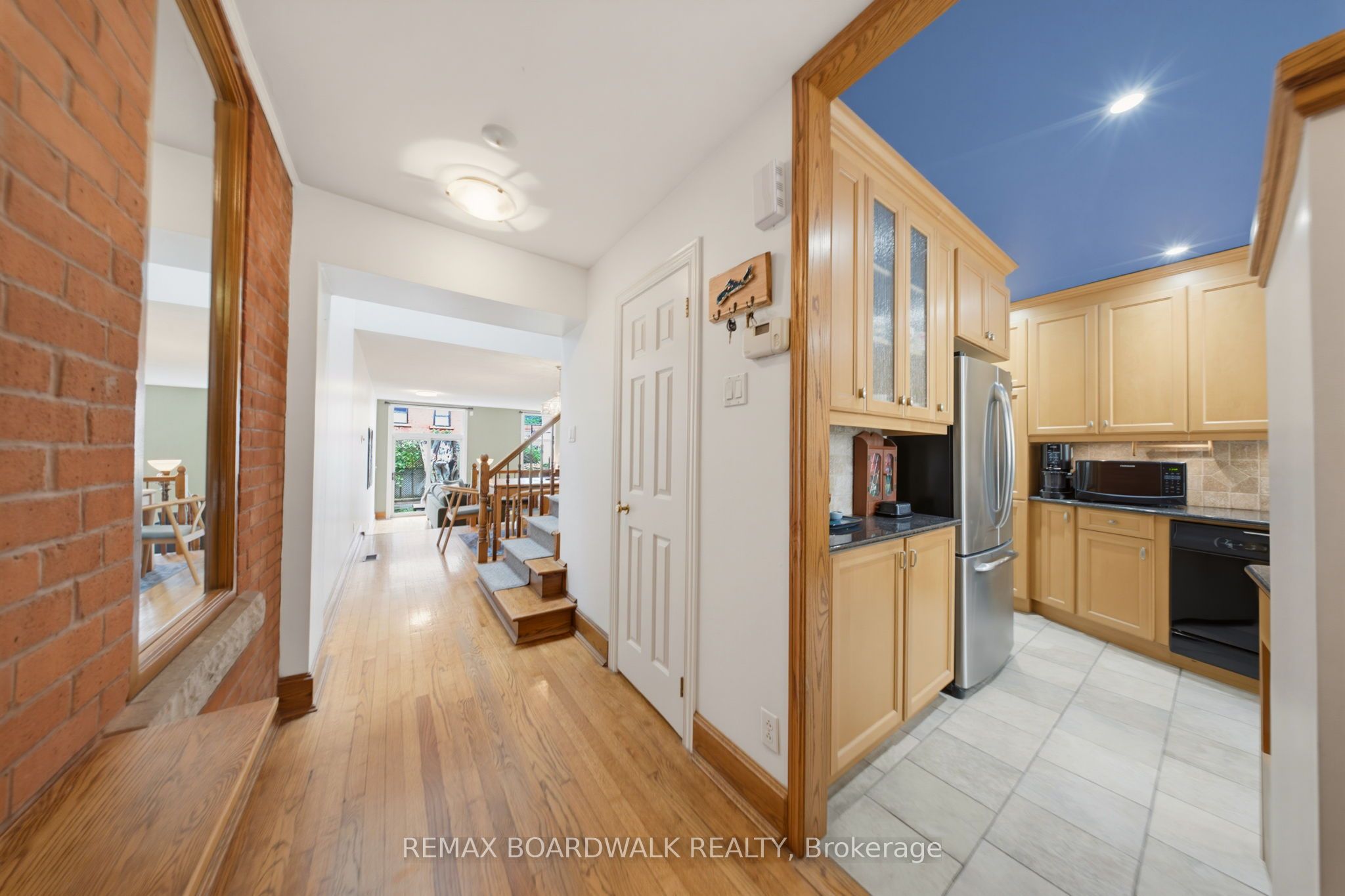 595 Besserer Street B, Lower Town - Sandy Hill, ON K1N 6C8 photo 4