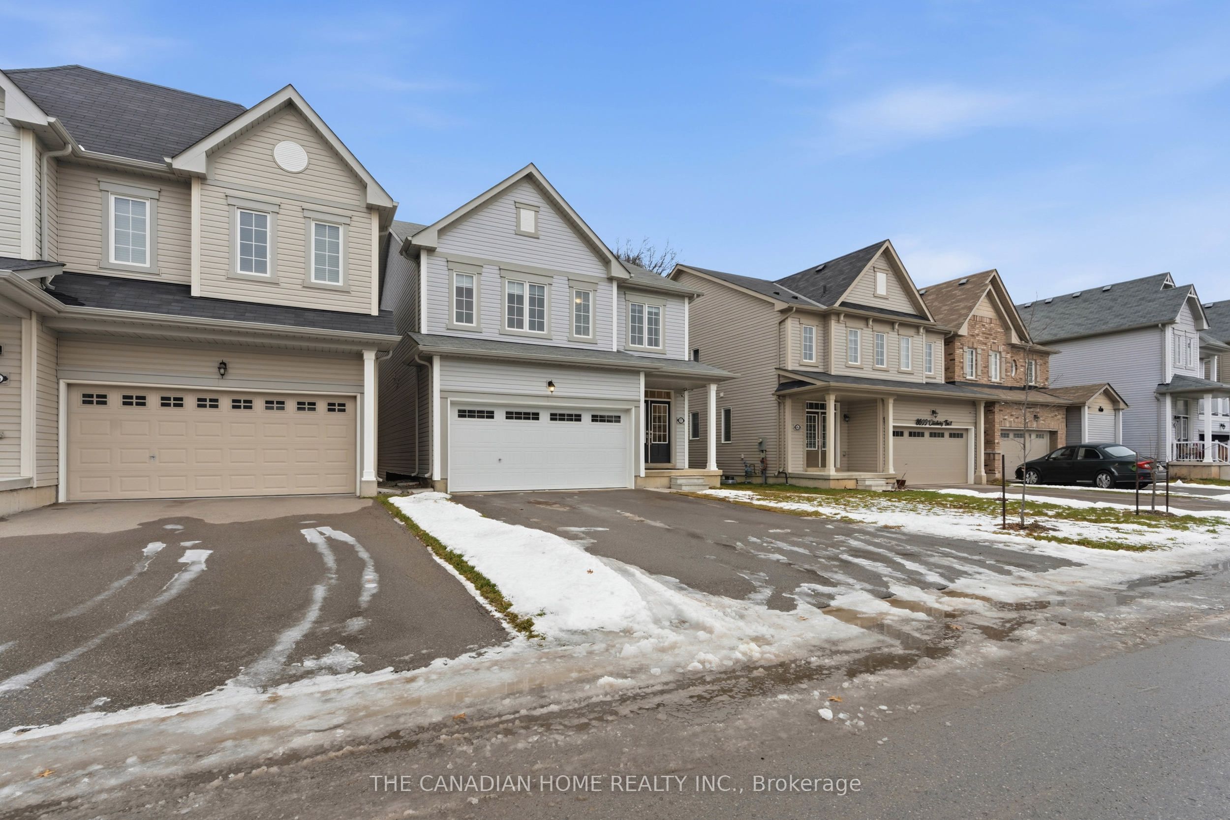 8707 CHICKORY Trail, Niagara Falls, ON L2H 3S4 photo 3