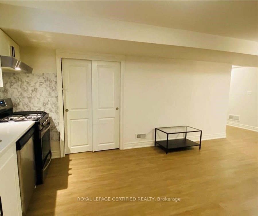 14 Overholt Drive BSMT, Thorold, ON L0S 1K0 photo 5