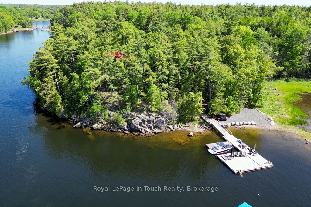 700 Island 980 / Deer Island, Georgian Bay, ON P0E 1E0 photo 3