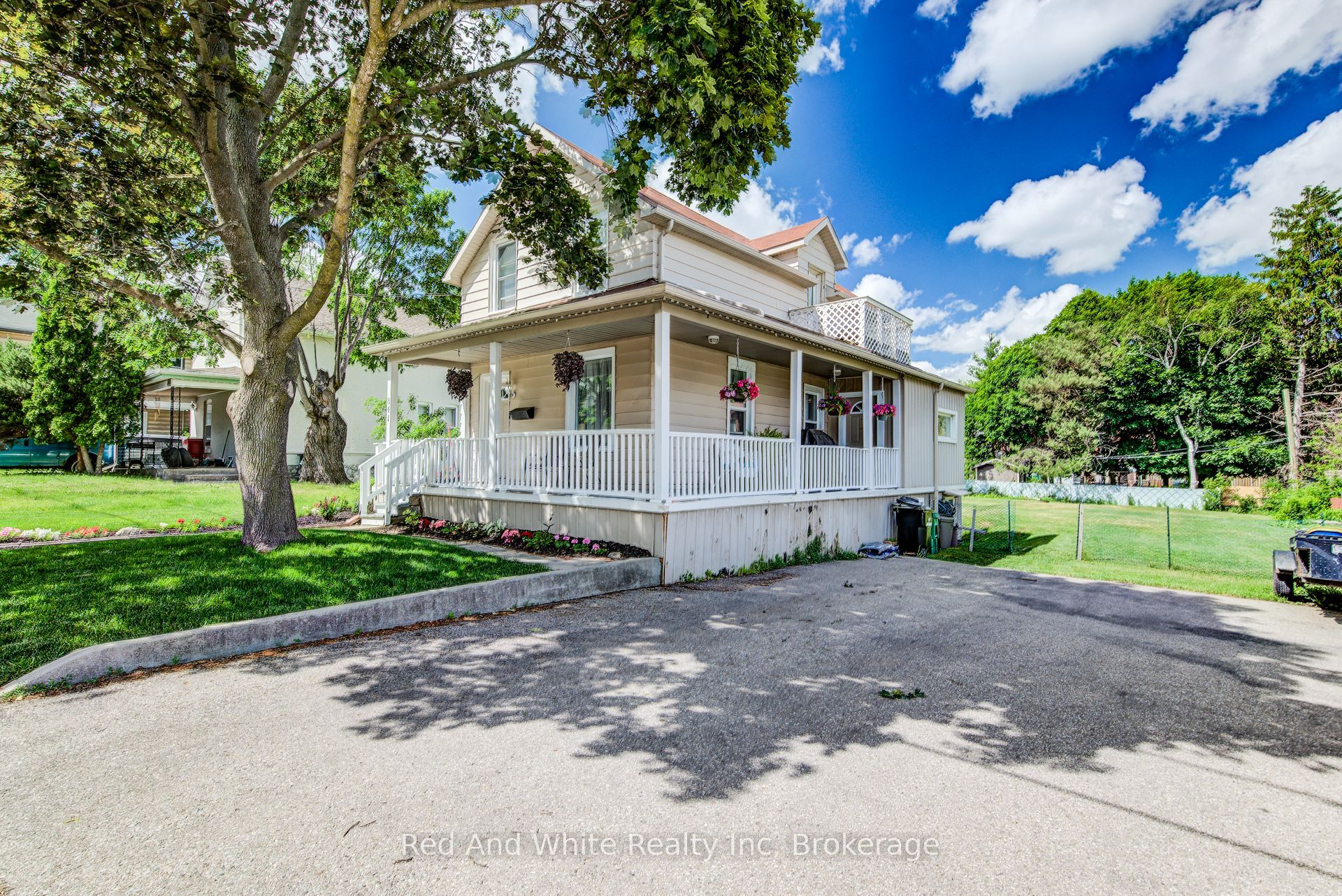 841 Duke Street, Cambridge, ON N3H 3T8 photo 3
