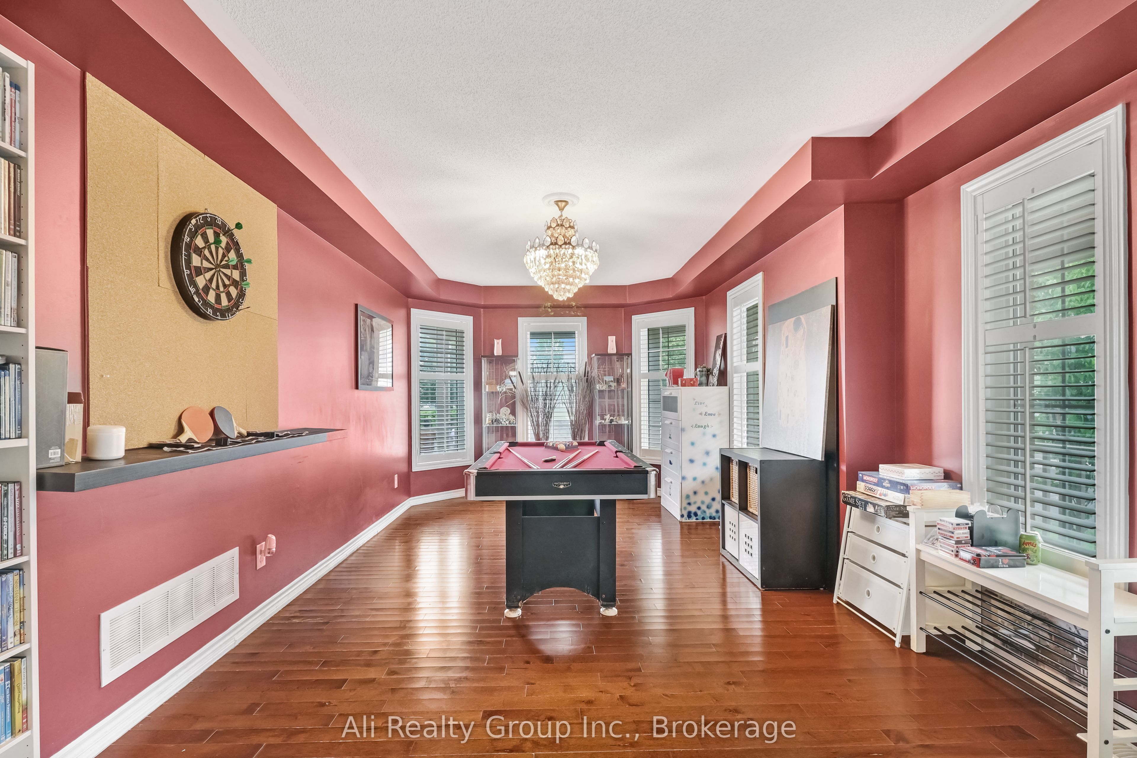 3022 Freshwater Way, Barrhaven, ON K2J 3V5 photo 4