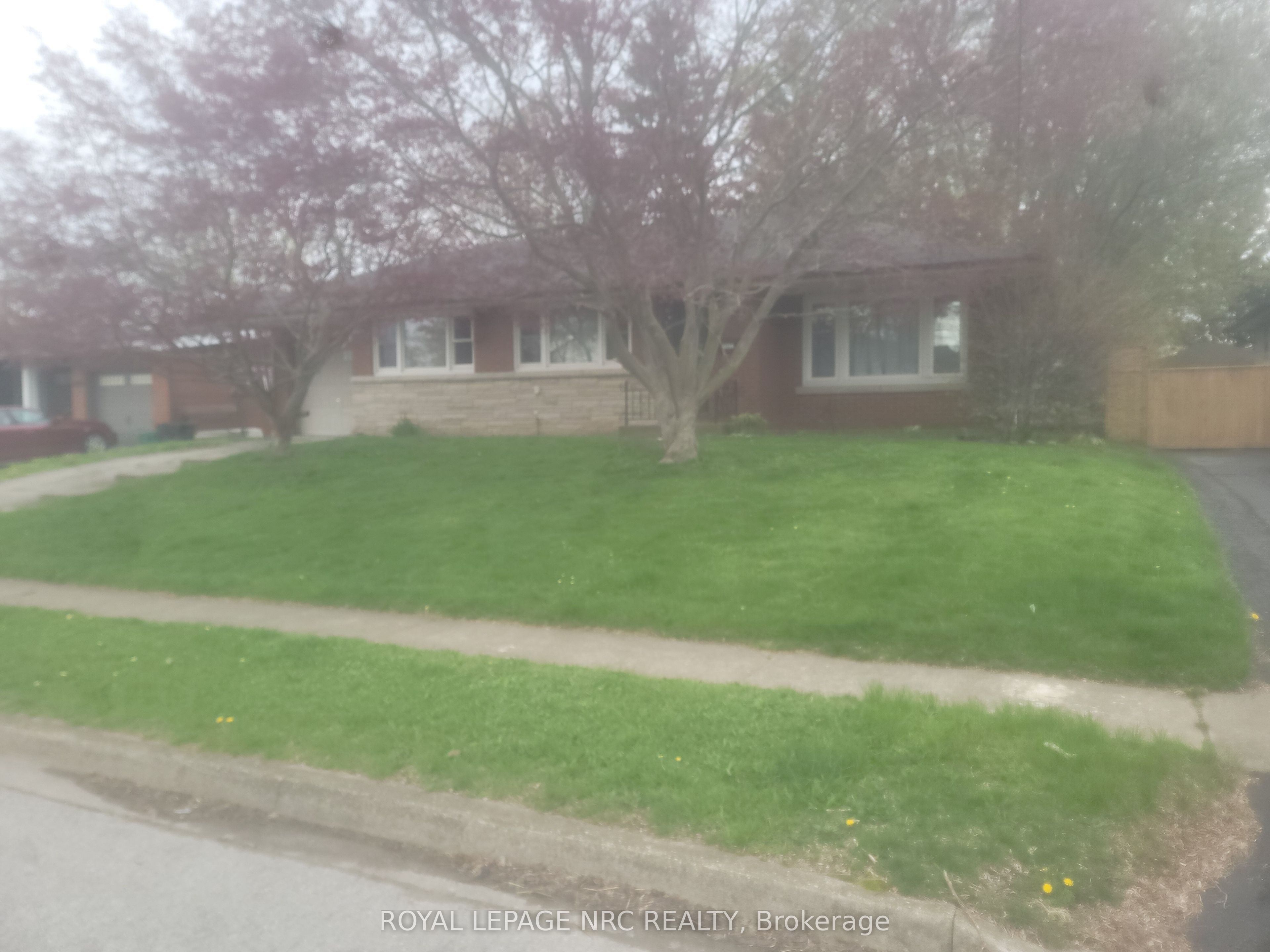 6094 Stevens Street E, Niagara Falls, ON L2E 3A3