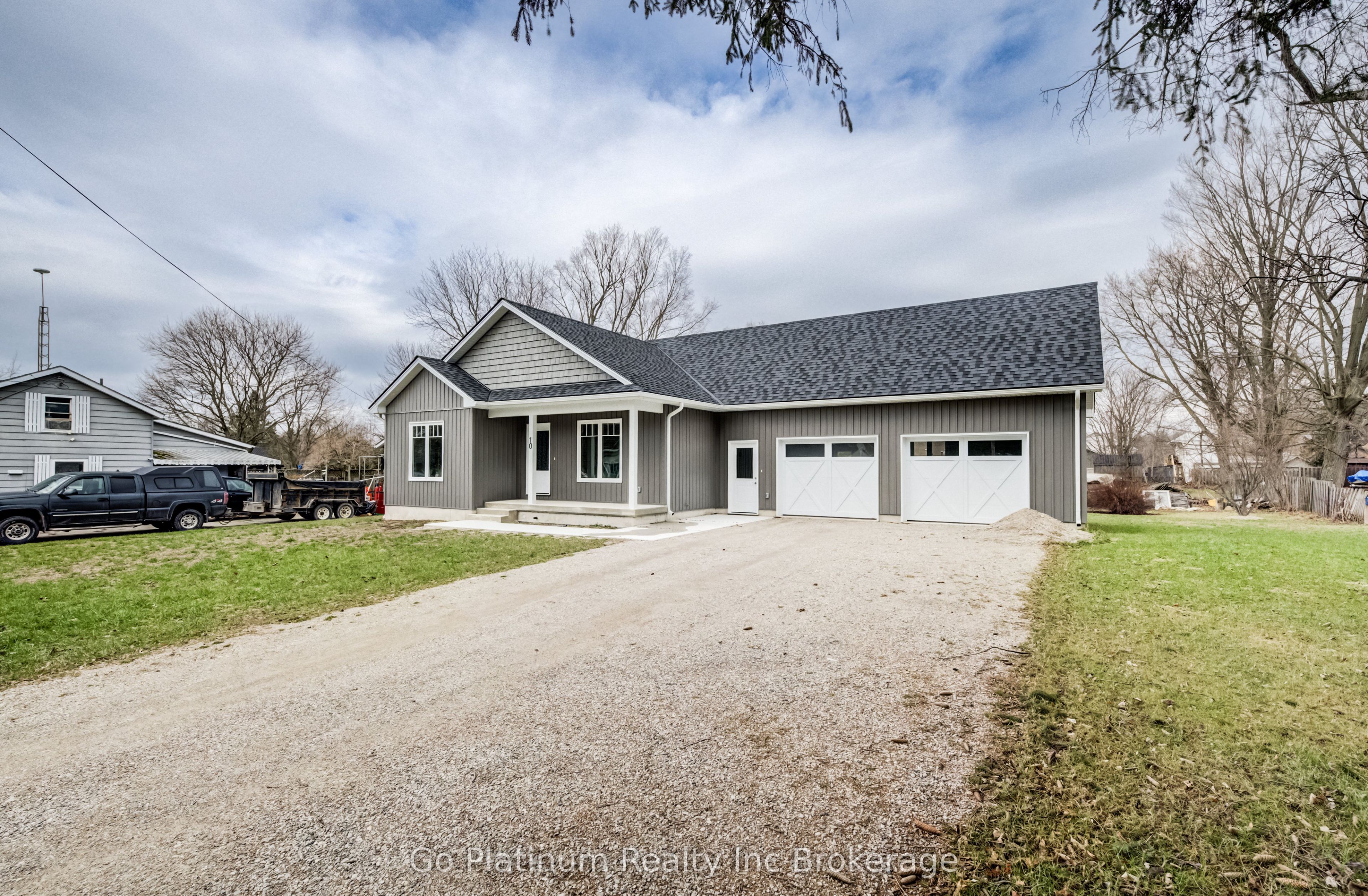 10 Mill Street W, Norwich, ON N0J 1R0 photo 2