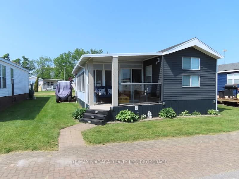 48 Quarry View Village, Port Colborne, ON L0S 1R0