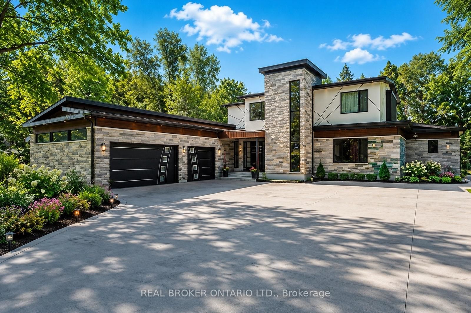 6 Campbell Farm Road, Brant, ON N3T 5L6 photo 2