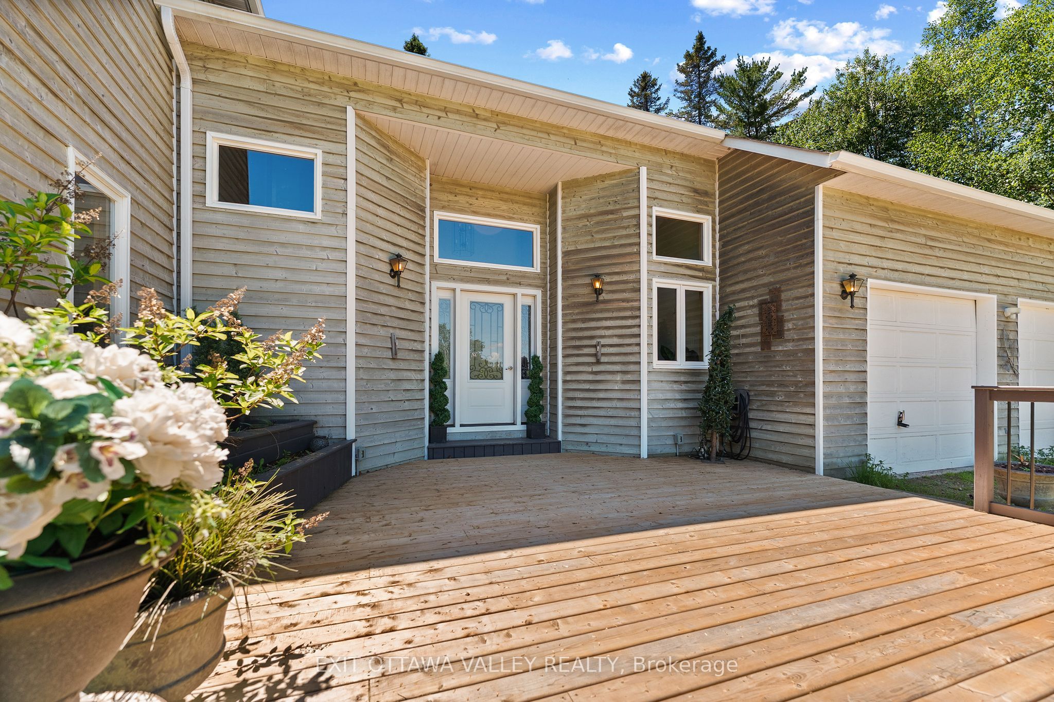 107 Harvey Creek Road, Head, Clara and Maria, ON K0J 2B0 photo 5