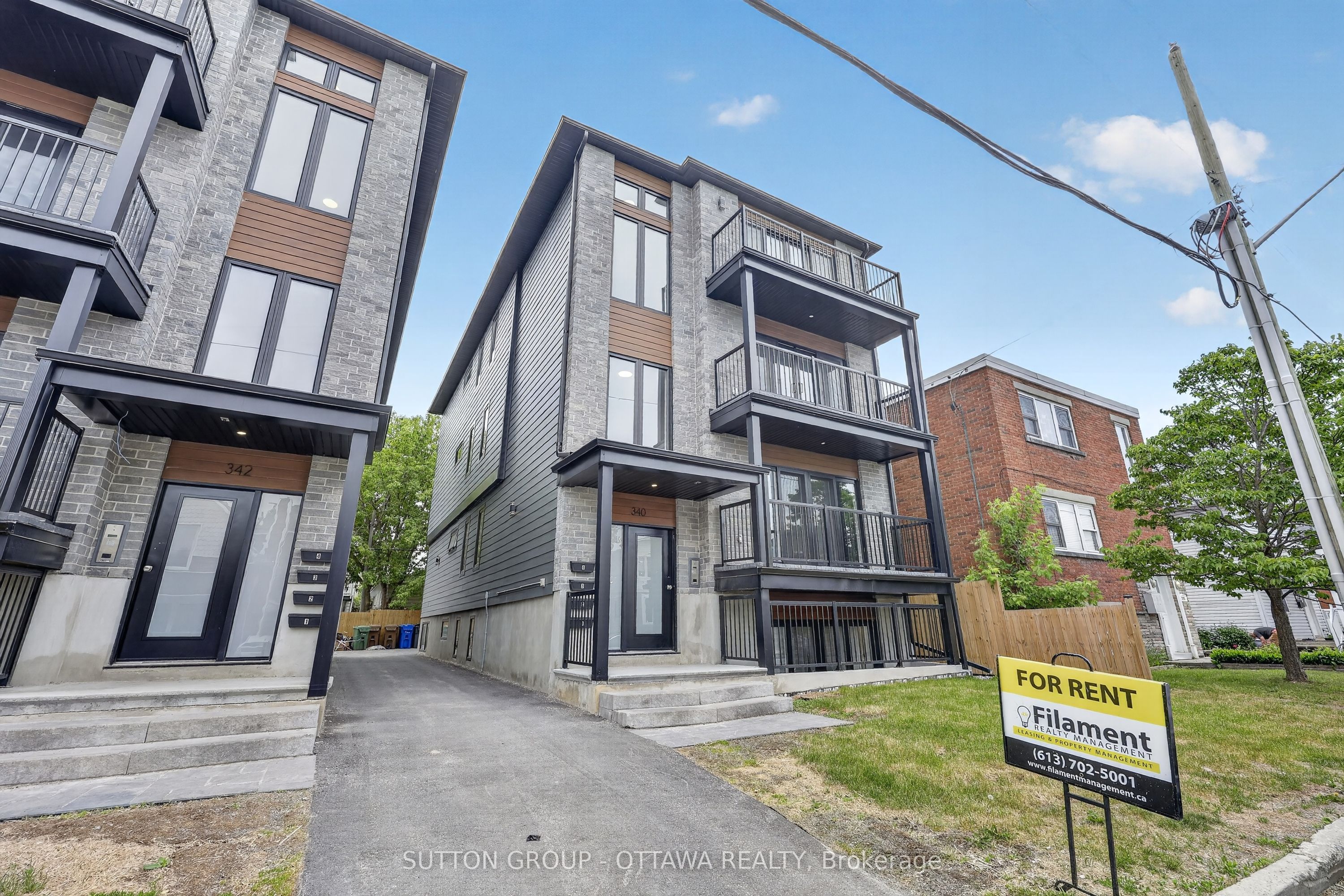 340 Shakespeare Street 3, Vanier and Kingsview Park, ON K1L 5M2 photo 2