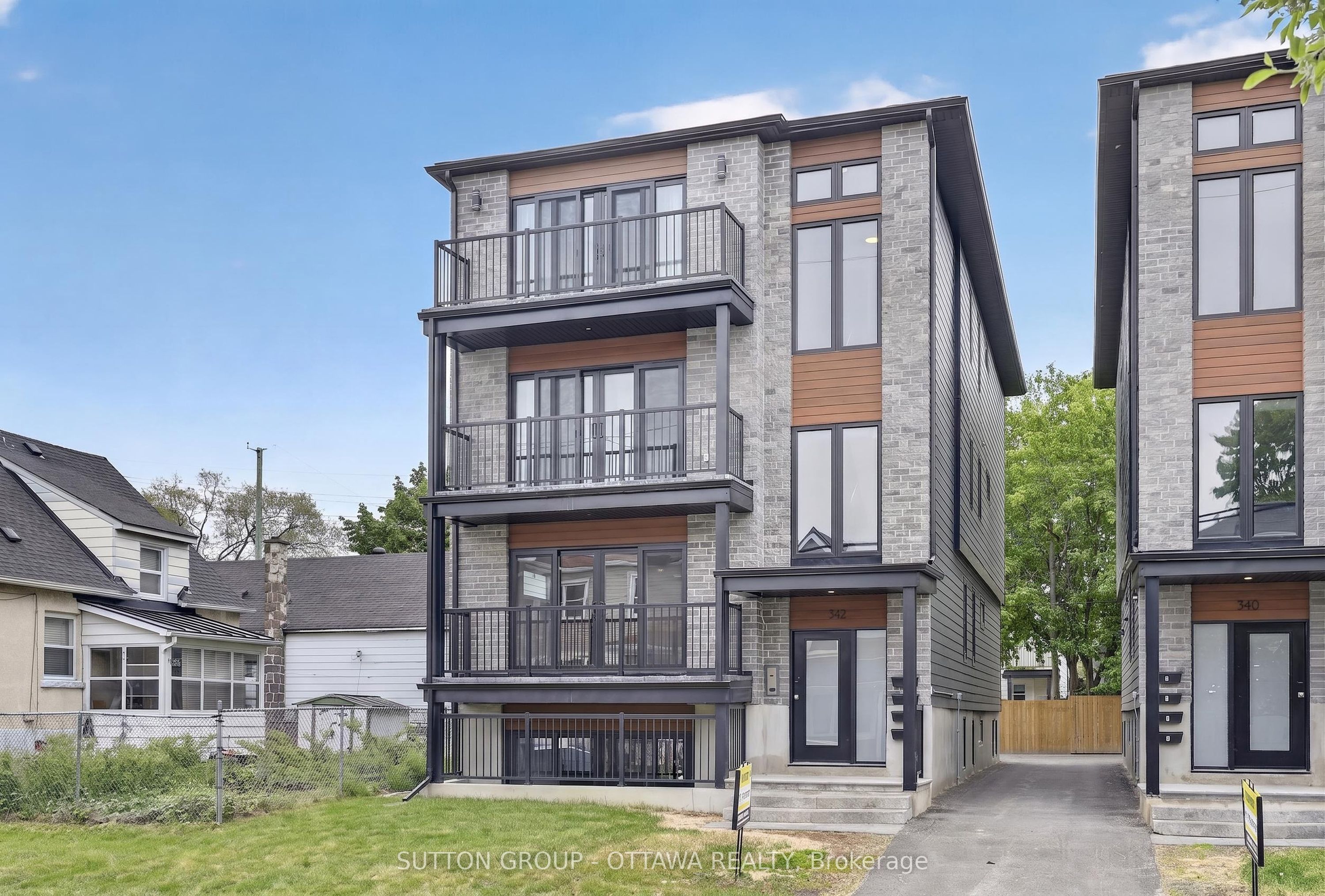 340 Shakespeare Street 3, Vanier and Kingsview Park, ON K1L 5M2 photo 4