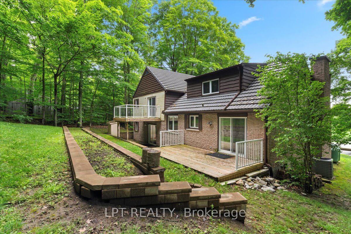 1432 Wallbridge Loyalist Road, Quinte West, ON K8N 4Z5 photo 5