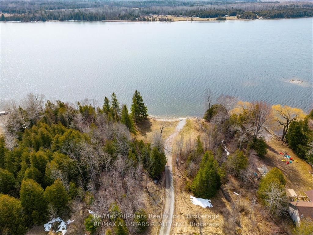 220 McGuire Beach Road, Kawartha Lakes, ON K0M 2B0 photo 2