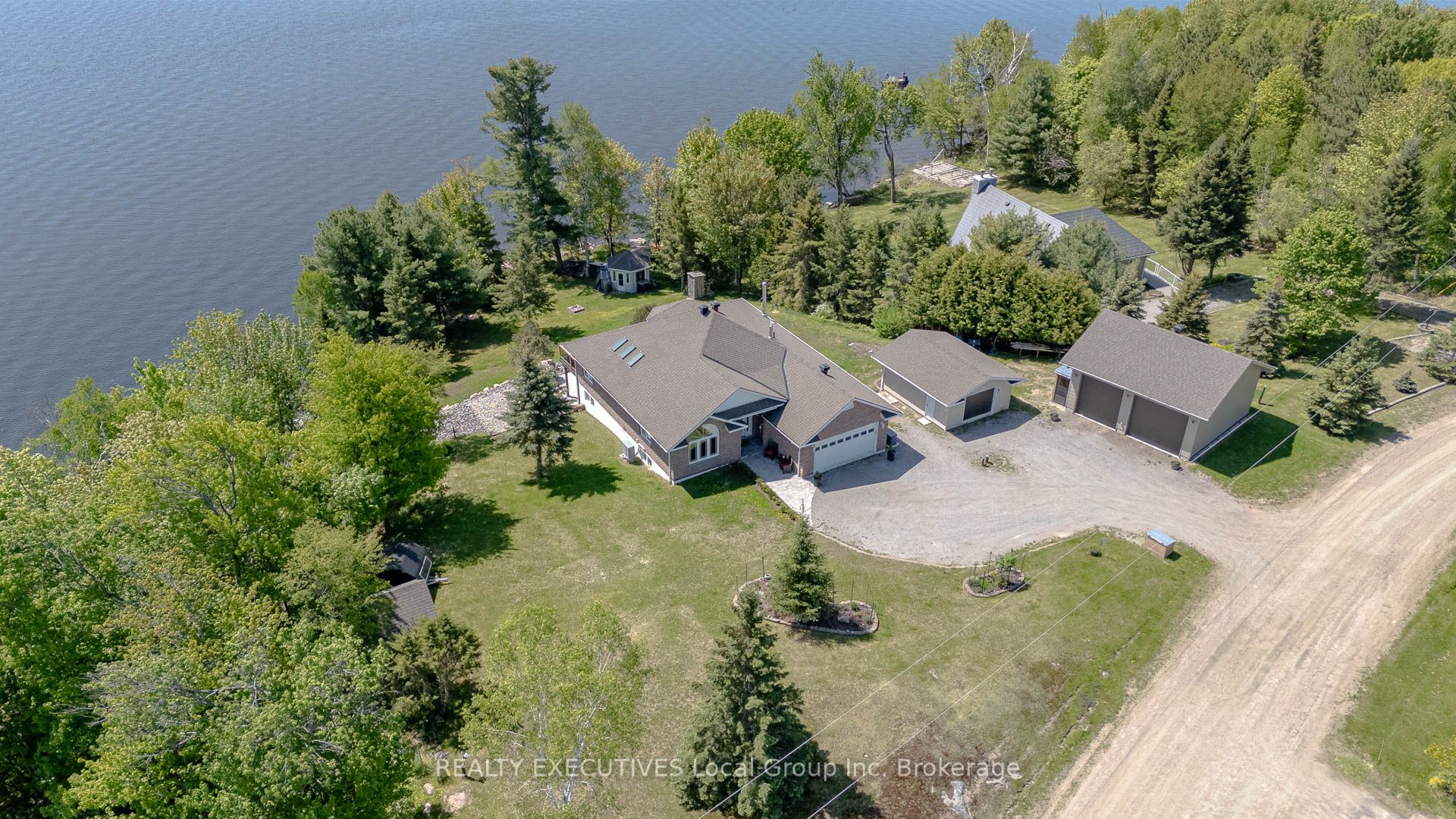 910 NOSBONSING PARK Road, East Ferris, ON P0H 1K0 photo 2