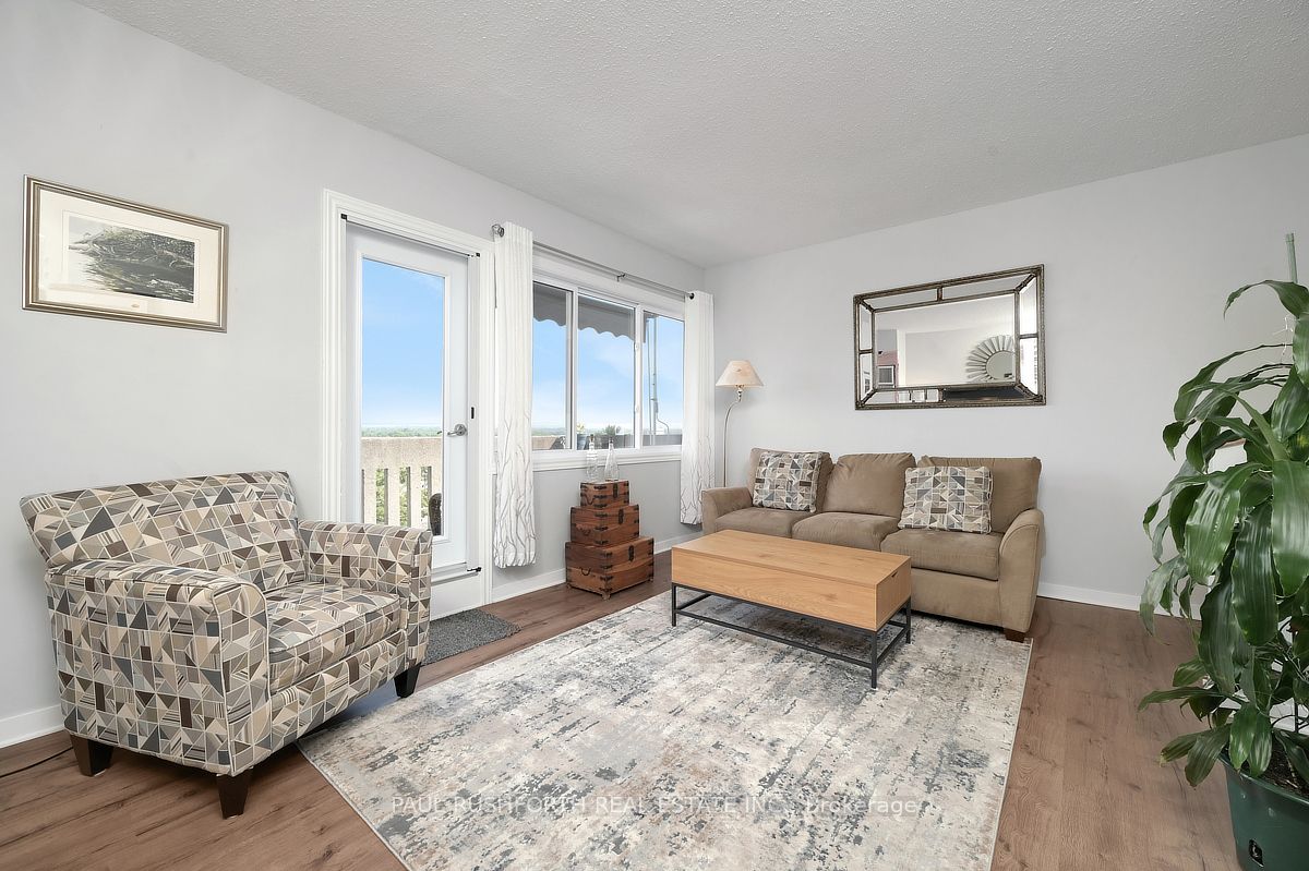 1599 Lassiter Terrace 819, Beacon Hill North - South and Area, ON K1J 8R6 photo 4