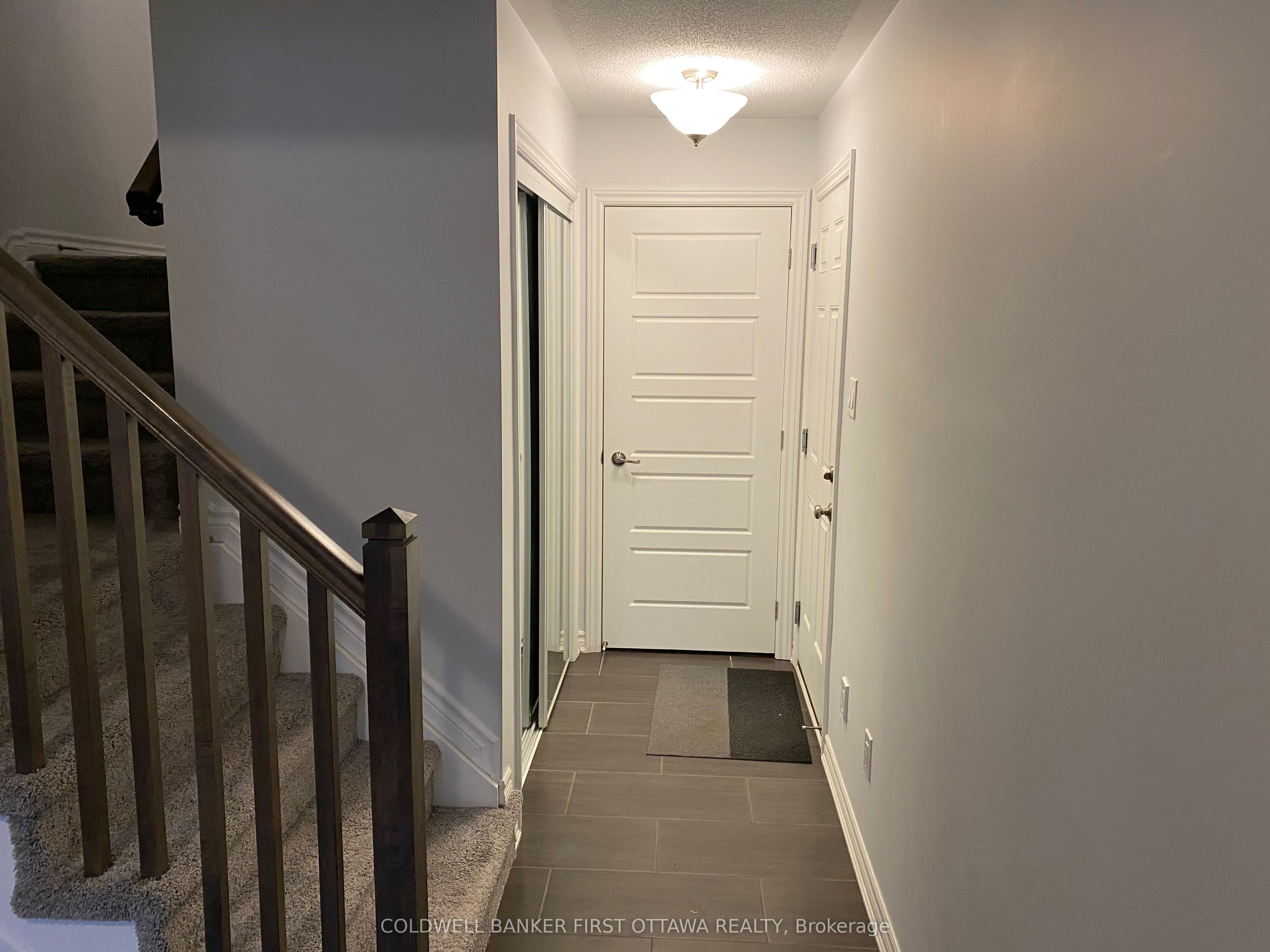 793 MAYFLY Crescent, Barrhaven, ON K2J 6C7 photo 4