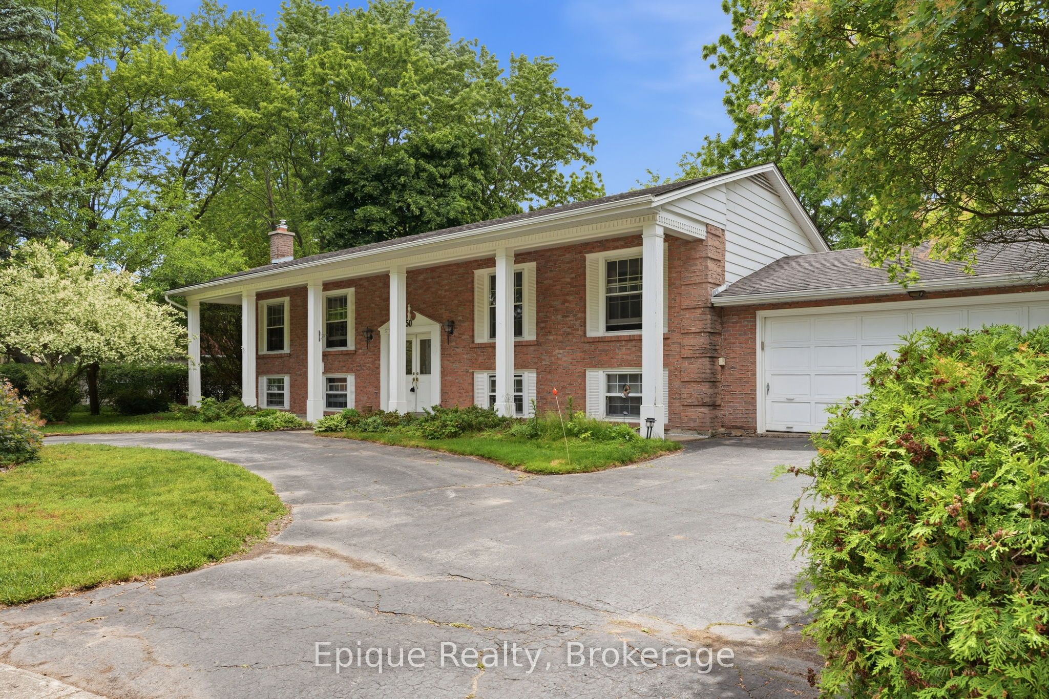 50 Combermere Crescent, Waterloo, ON N2L 5B1 photo 3