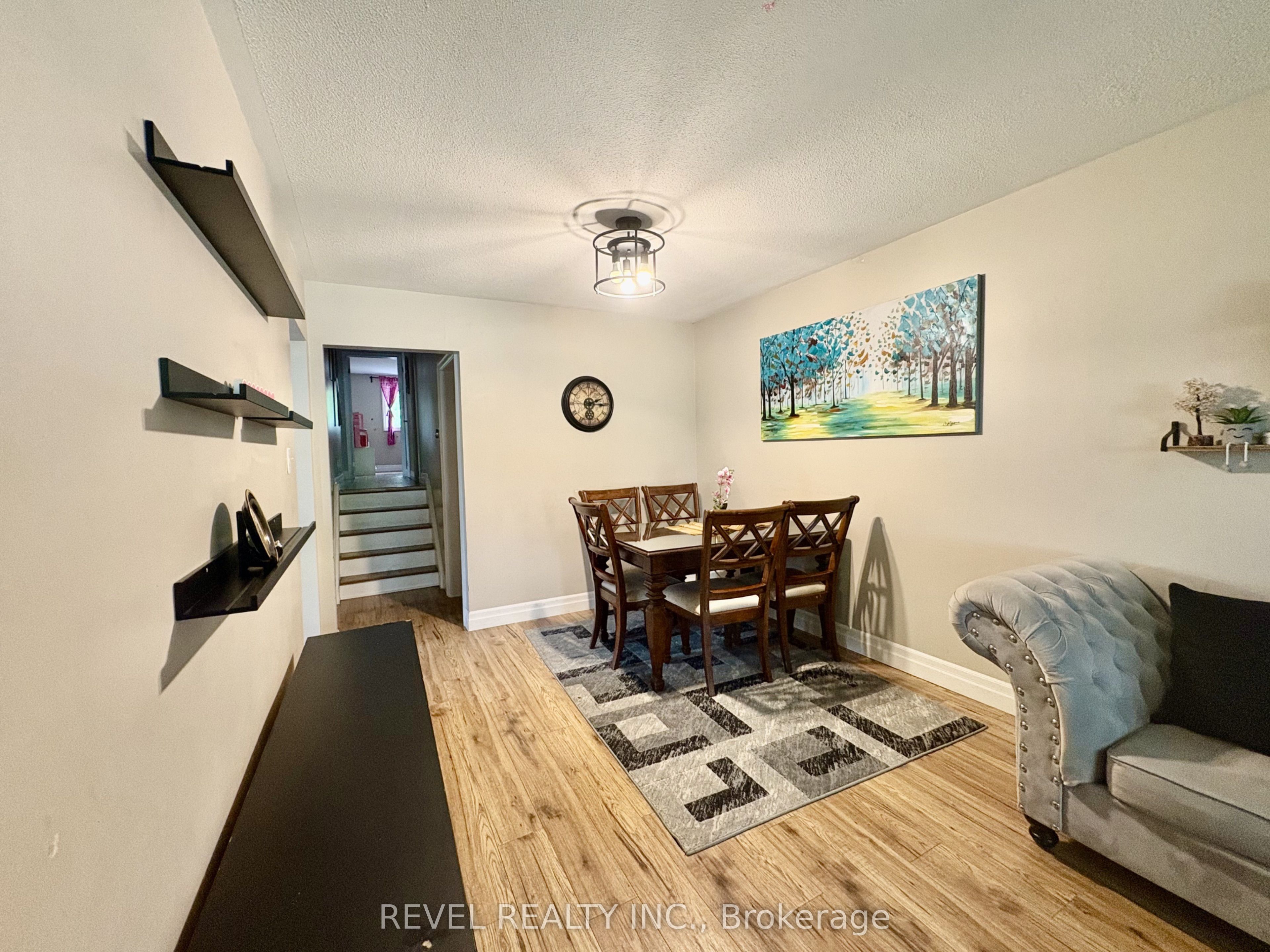 229 Simon Street, Shelburne, ON L9V 2Y3 photo 2
