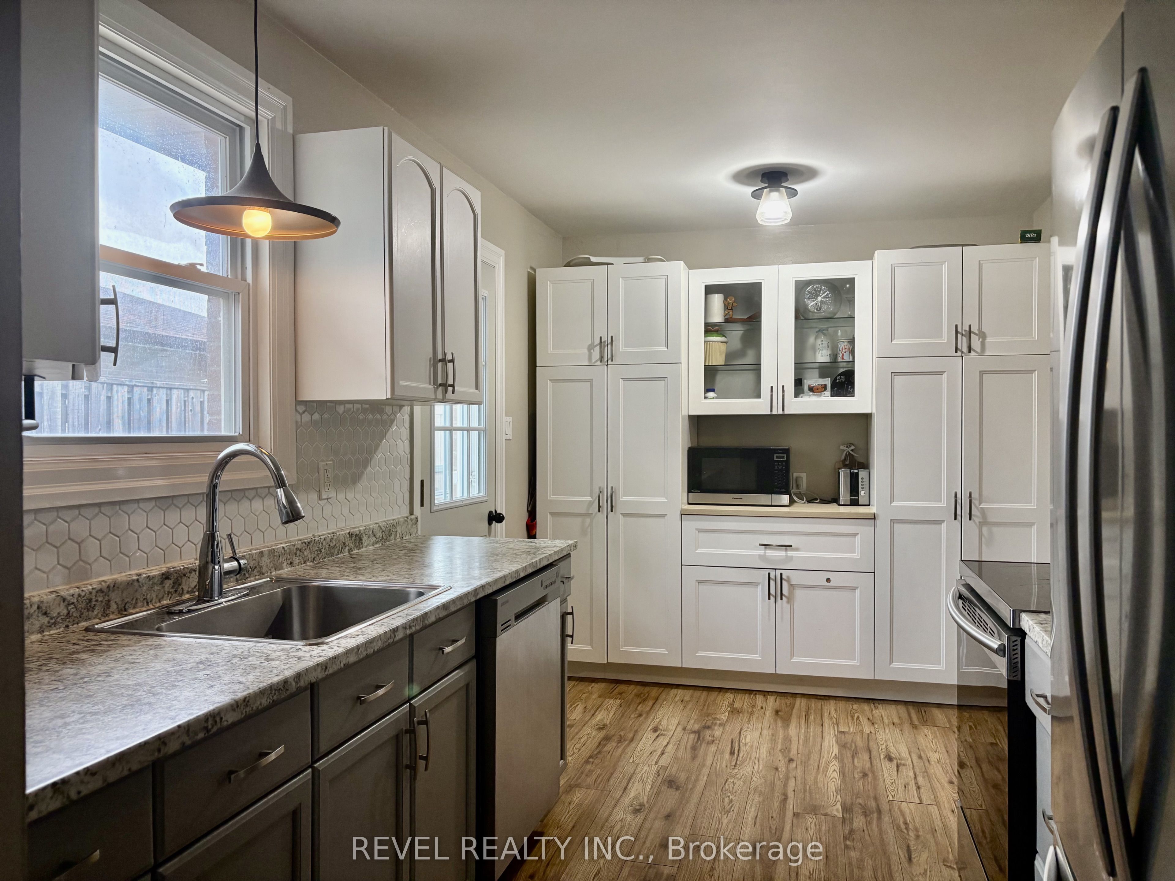 229 Simon Street, Shelburne, ON L9V 2Y3 photo 3
