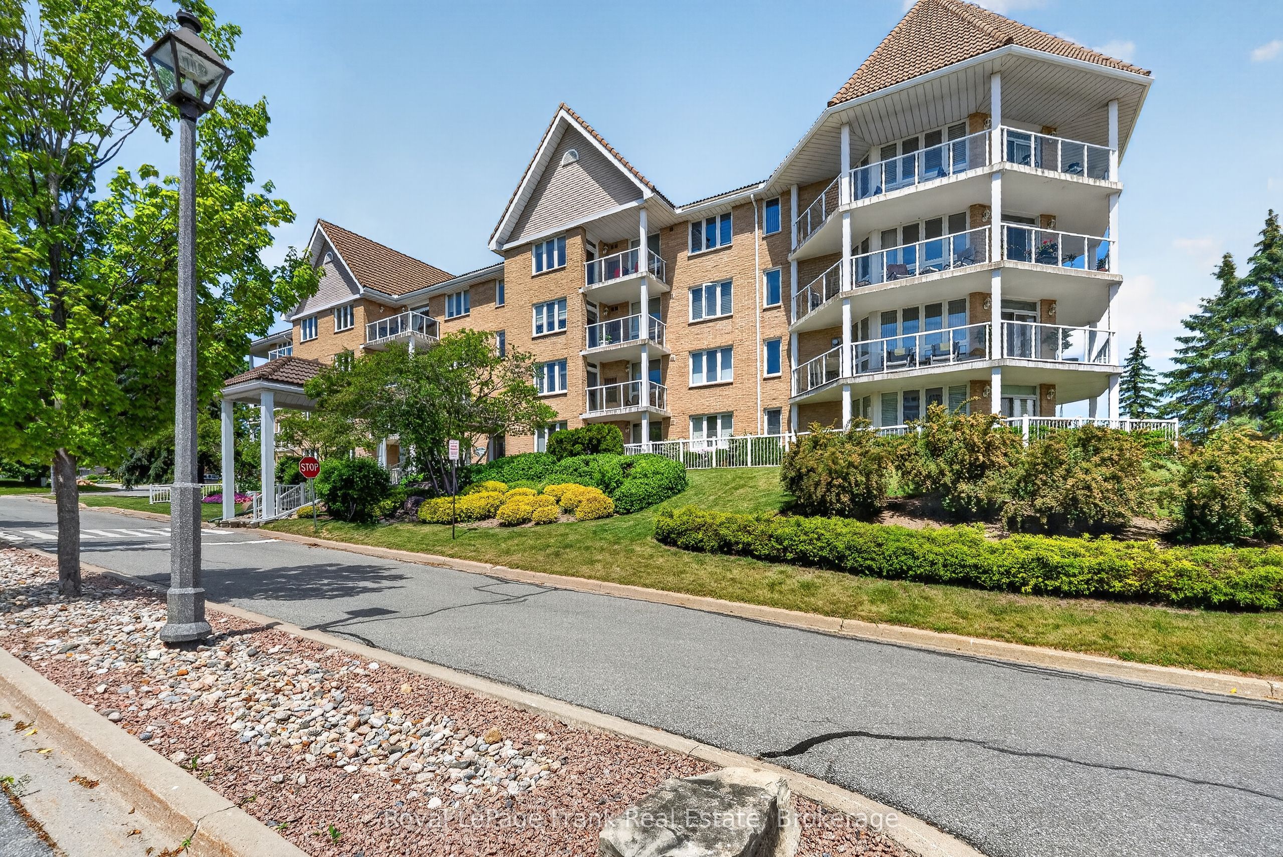 51 Rivermill Boulevard 407, Kawartha Lakes, ON K9V 6K6 photo 4