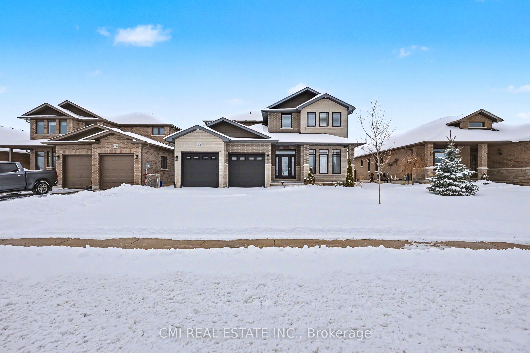 158 Cherrywood Parkway, Greater Napanee, ON K7R 0E2 photo 2