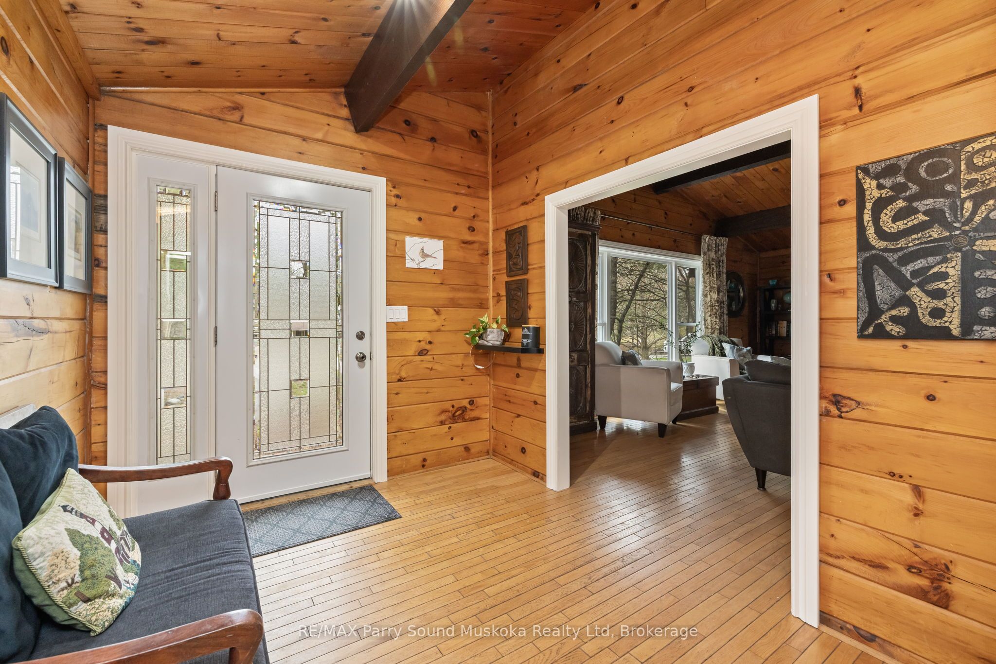 11 Brenda Avenue, Parry Sound, ON P2A 2Y9 photo 3