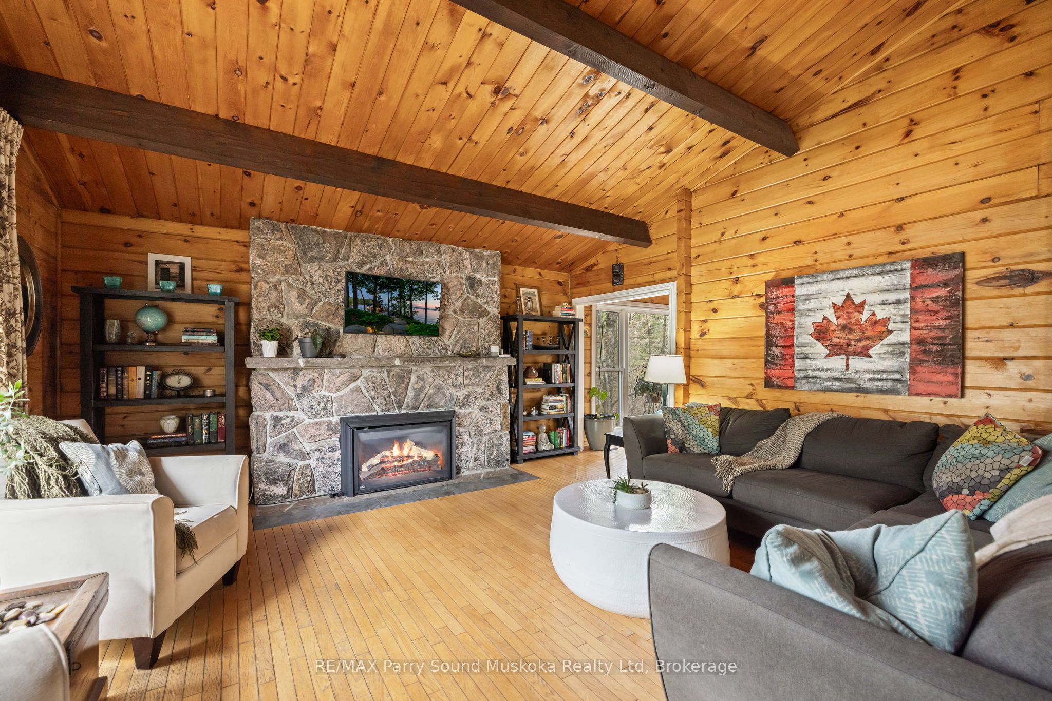 11 Brenda Avenue, Parry Sound, ON P2A 2Y9 photo 4