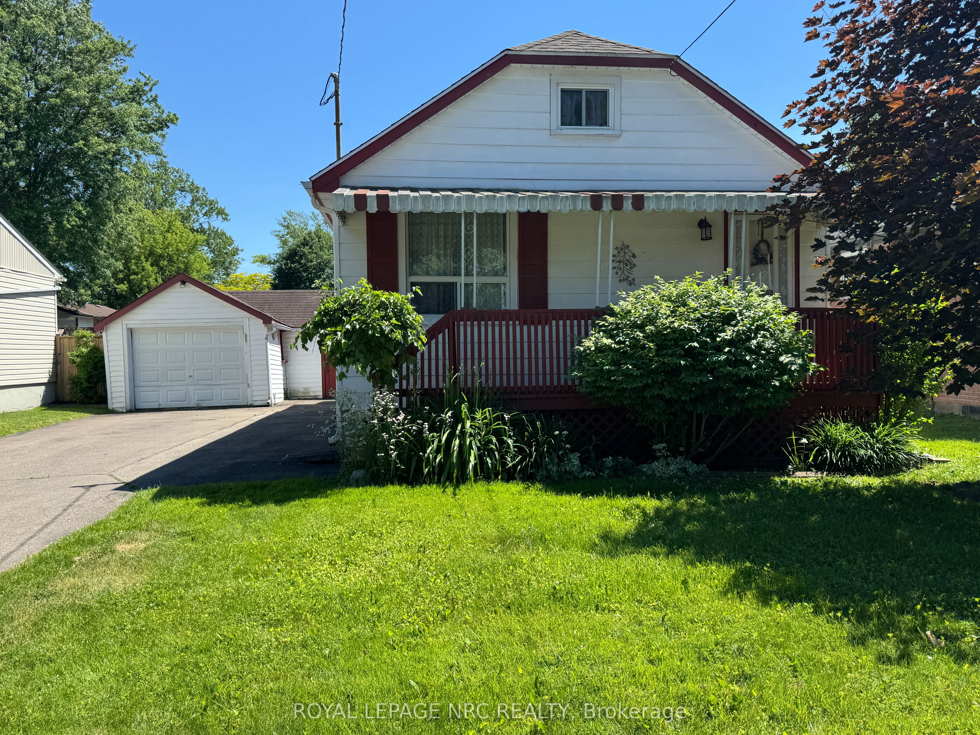 61 Hatter Avenue, Welland, ON L3C 3P4 photo 3