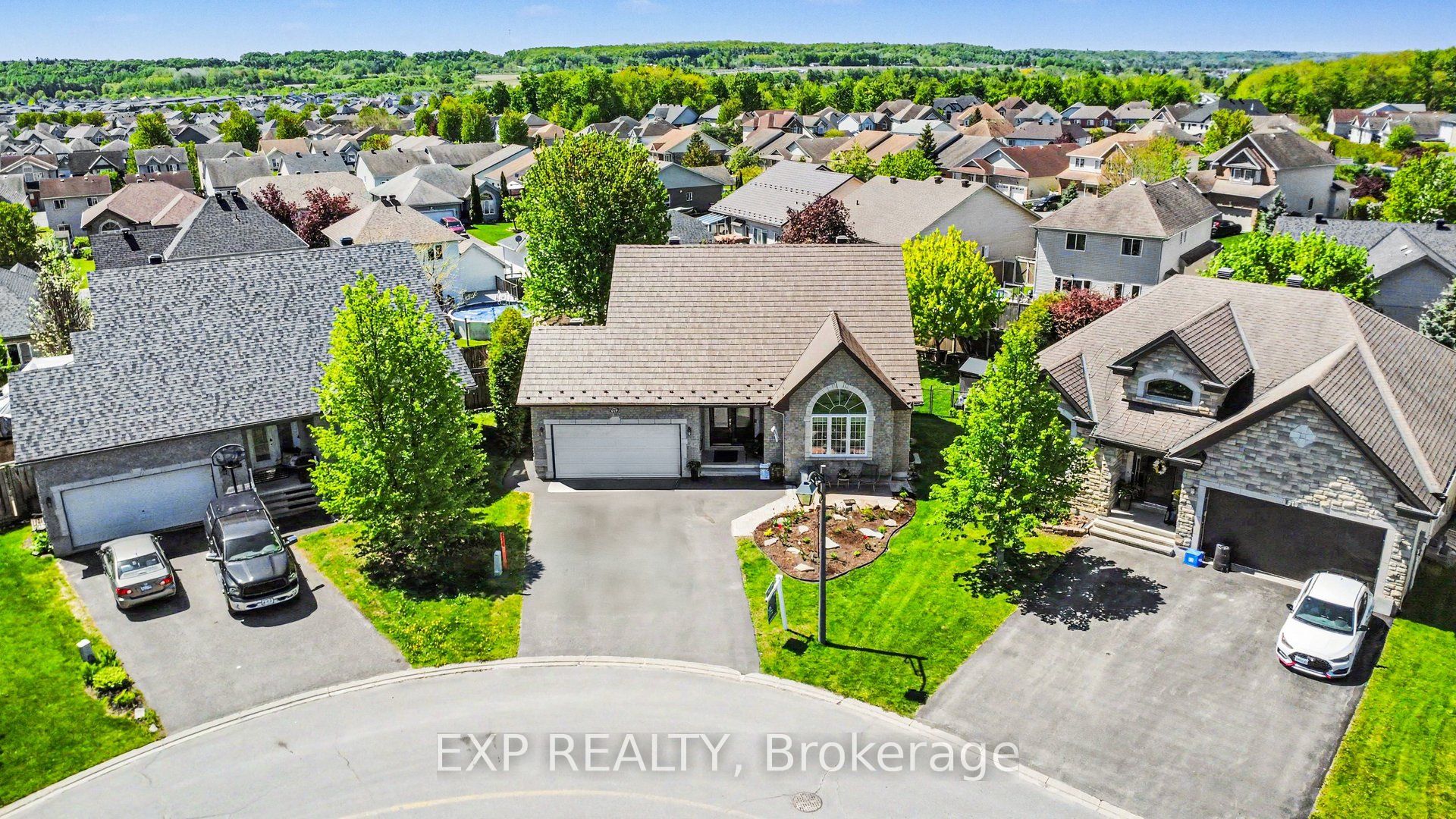217 Jasper Crescent, Clarence-Rockland, ON K4K 0A3 photo 2