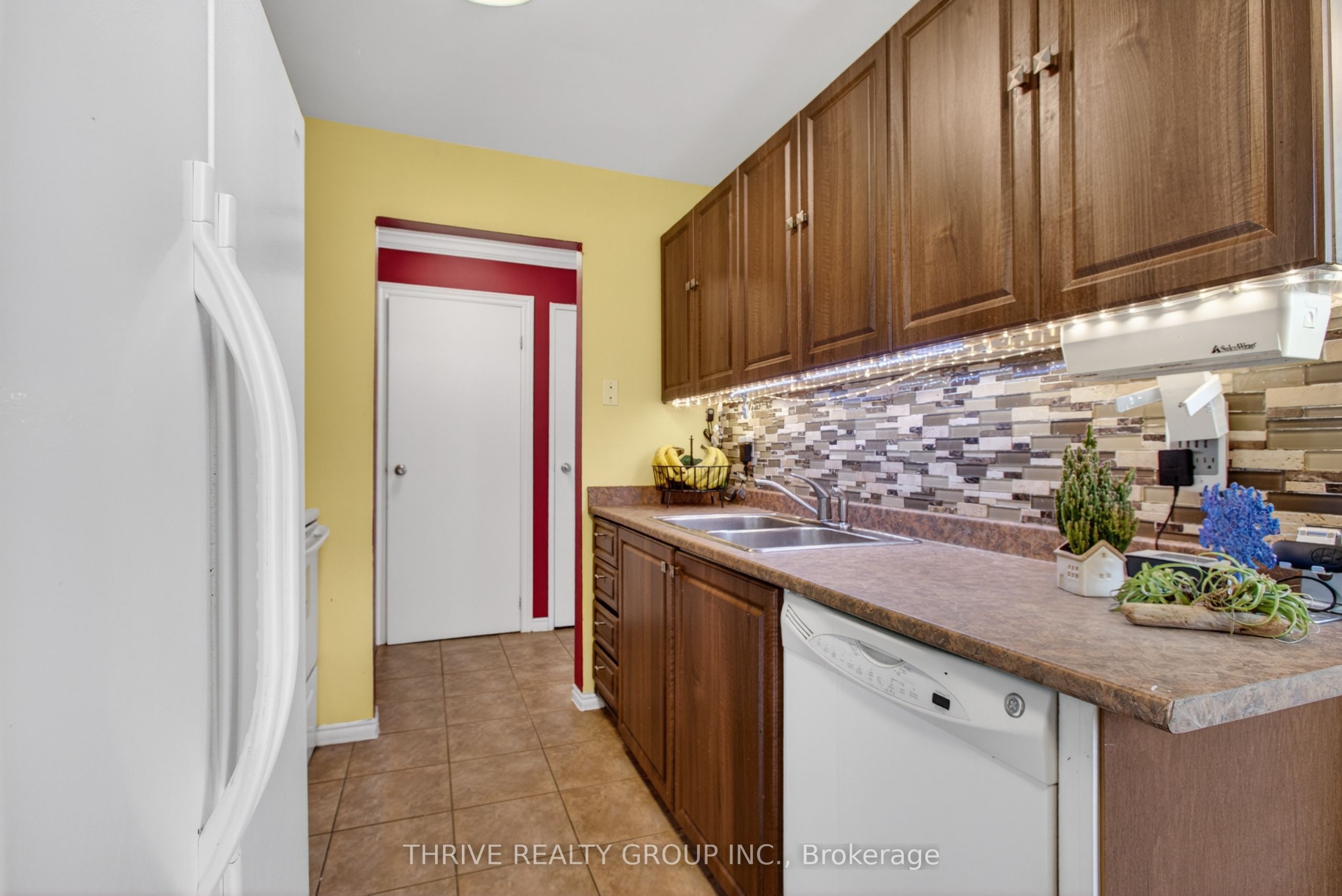 75 Huxley Street 401, London South, ON N6J 4W7 photo 4