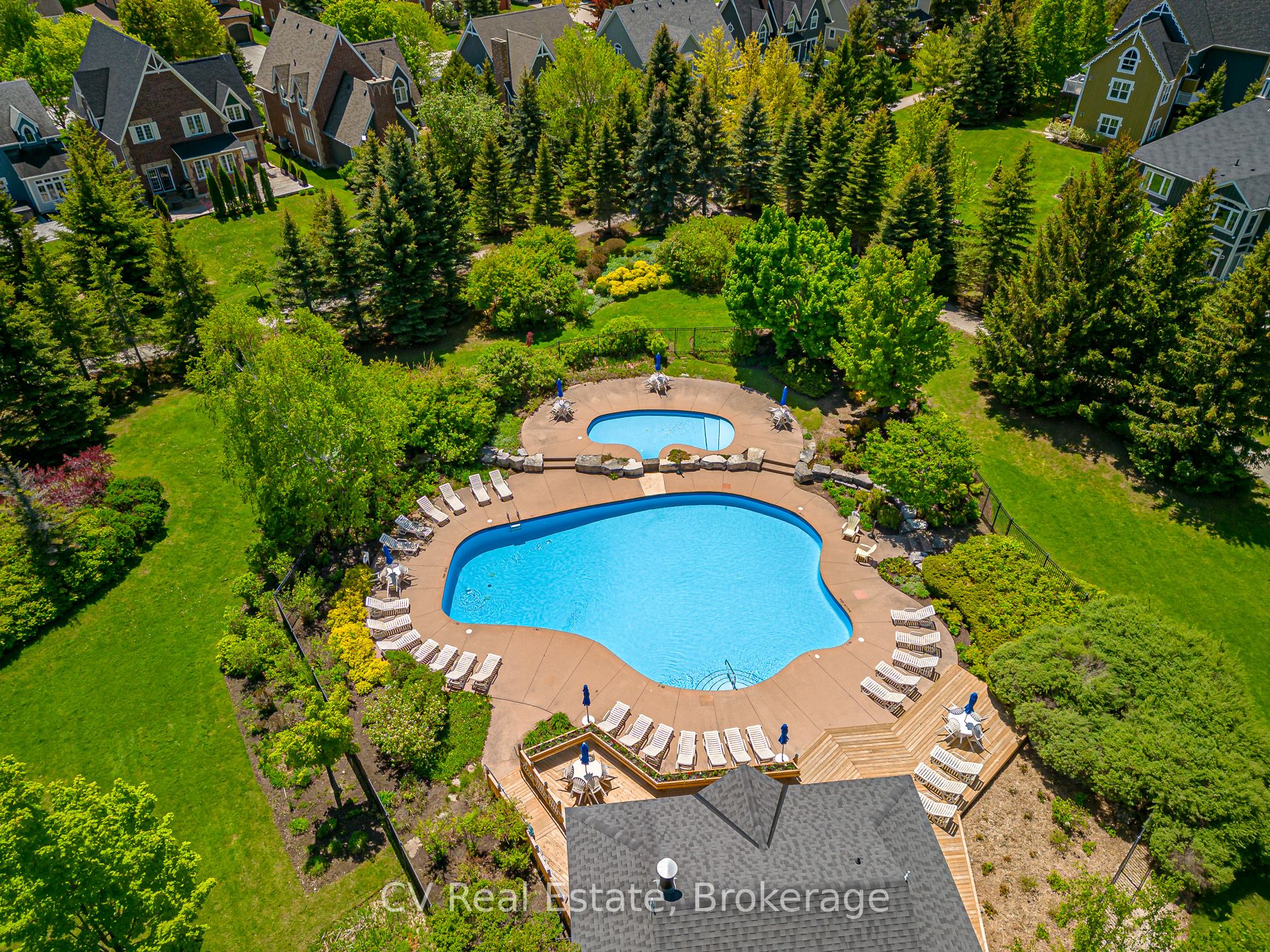 159 Snowbridge Way, Blue Mountains, ON L9Y 0V1 photo 4