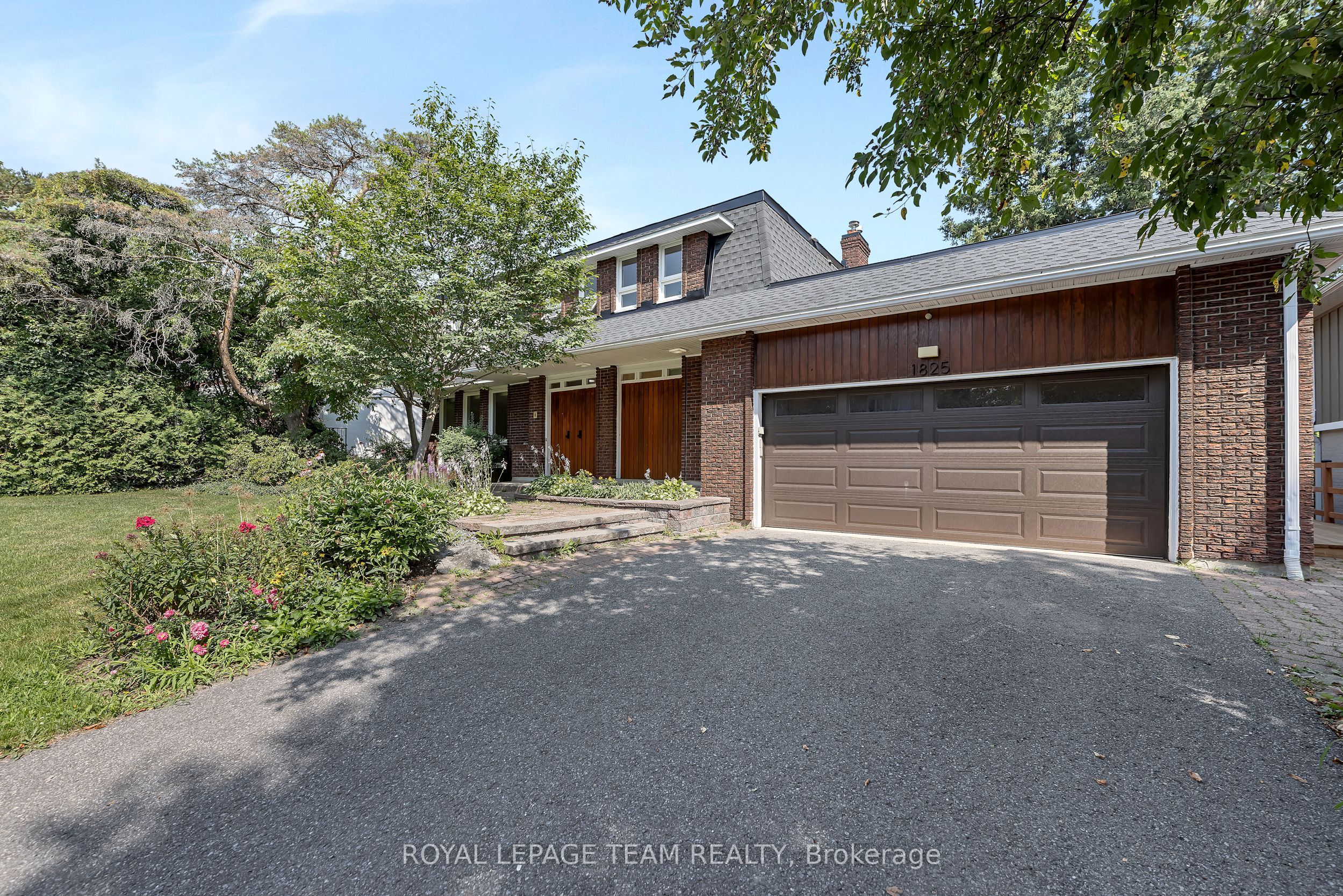 1825 Yale Avenue, Alta Vista and Area, ON K1H 6S3 photo 4
