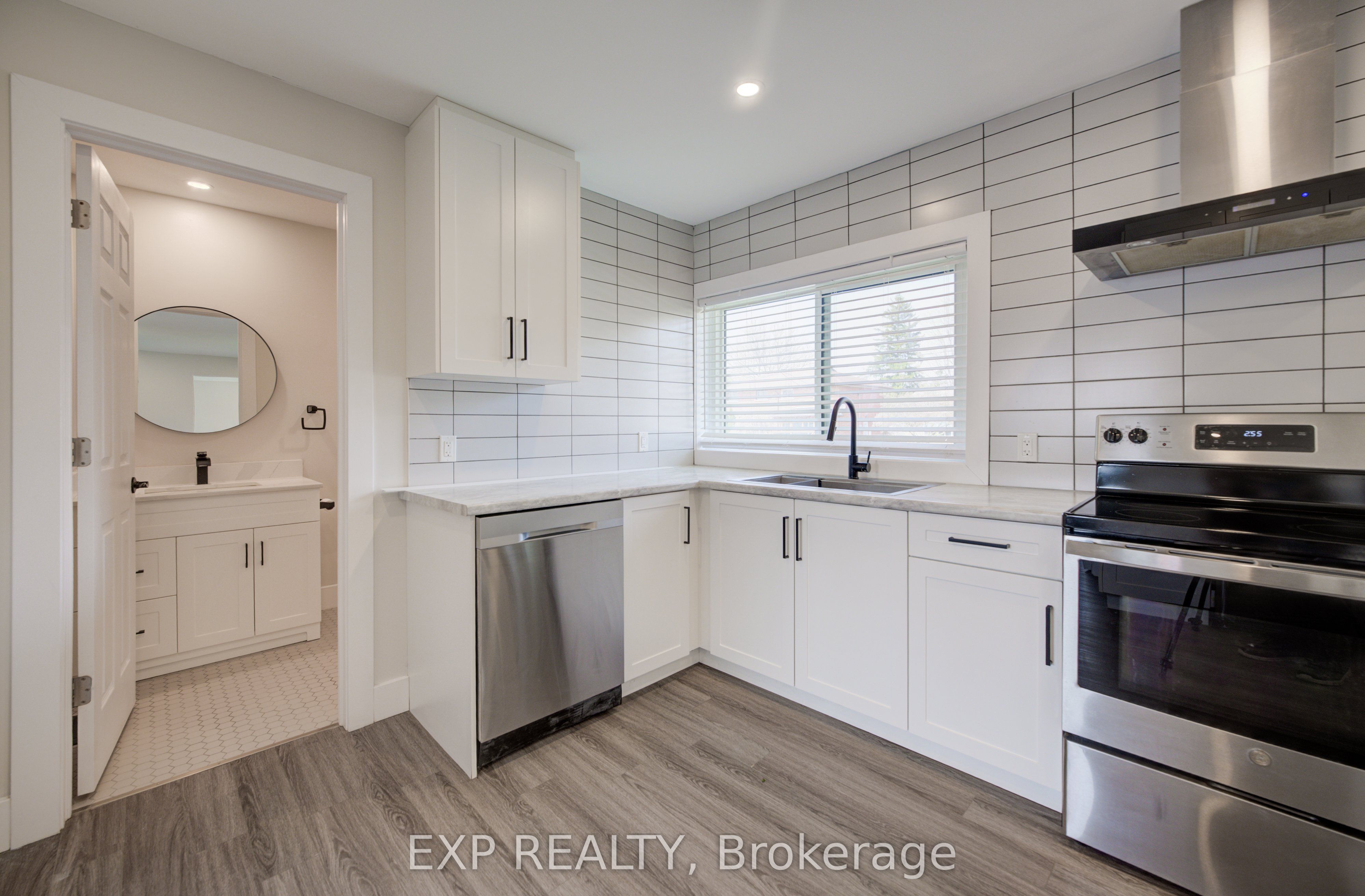 361 Prospect Avenue, Kitchener, ON N2A 1C9 photo 4