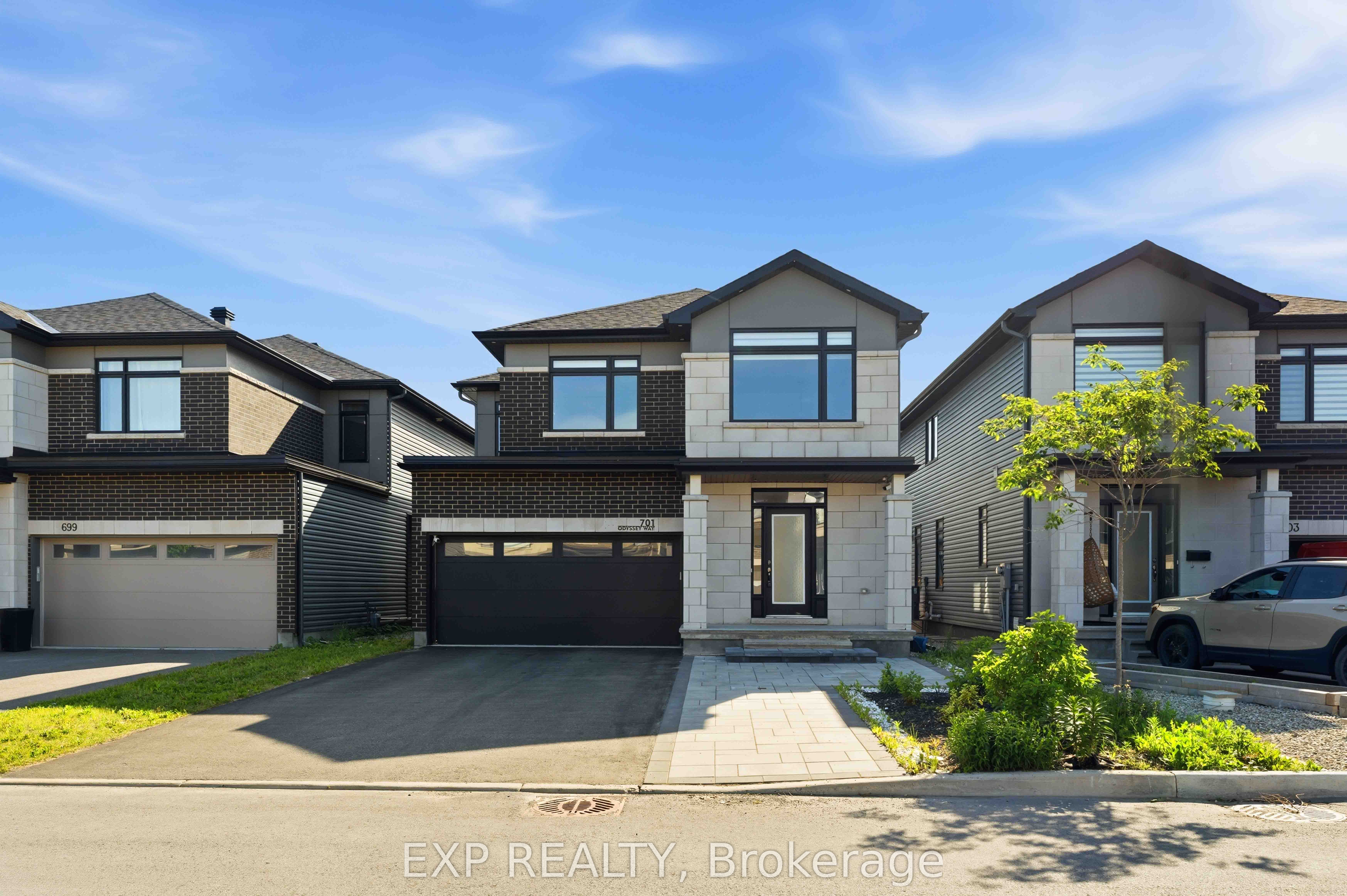 701 Odyssey Way, Leitrim, ON K1T 0V3 photo 3