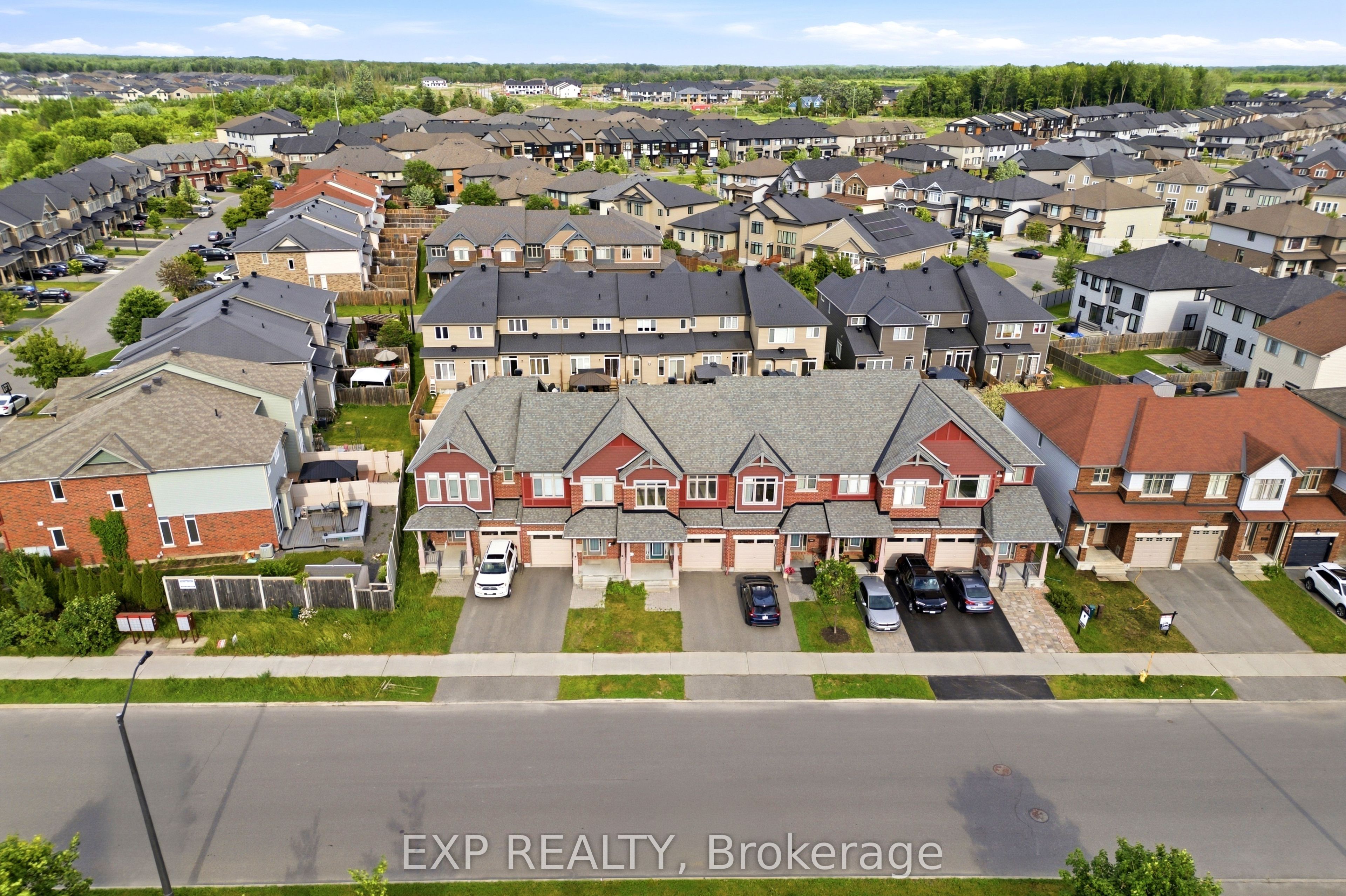 704 Brian Good Avenue, Blossom Park - Airport and Area, ON K4M 0C1 photo 5