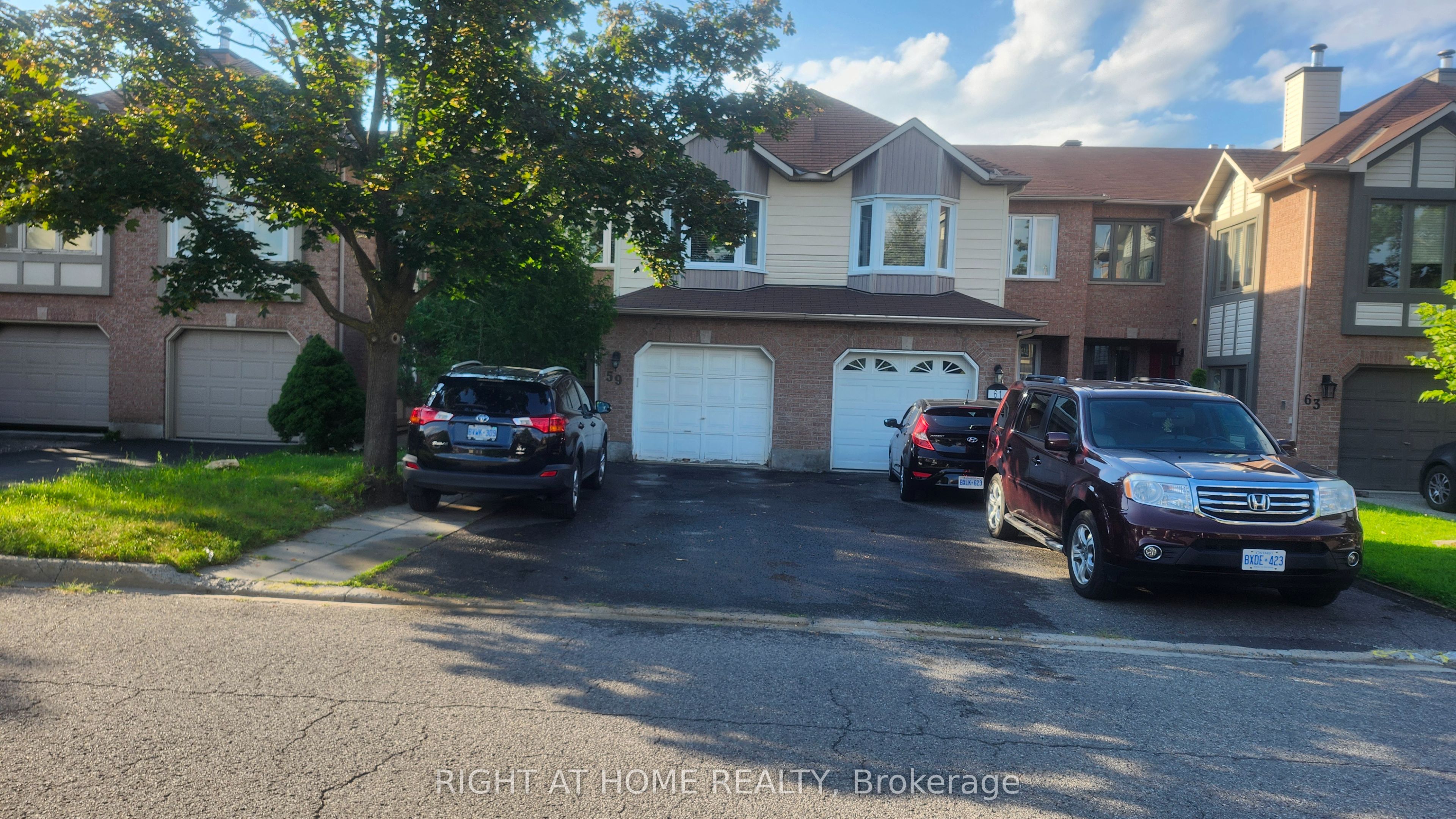 59 HAVENHURST Crescent, Hunt Club - South Keys and Area, ON K1T 3G5