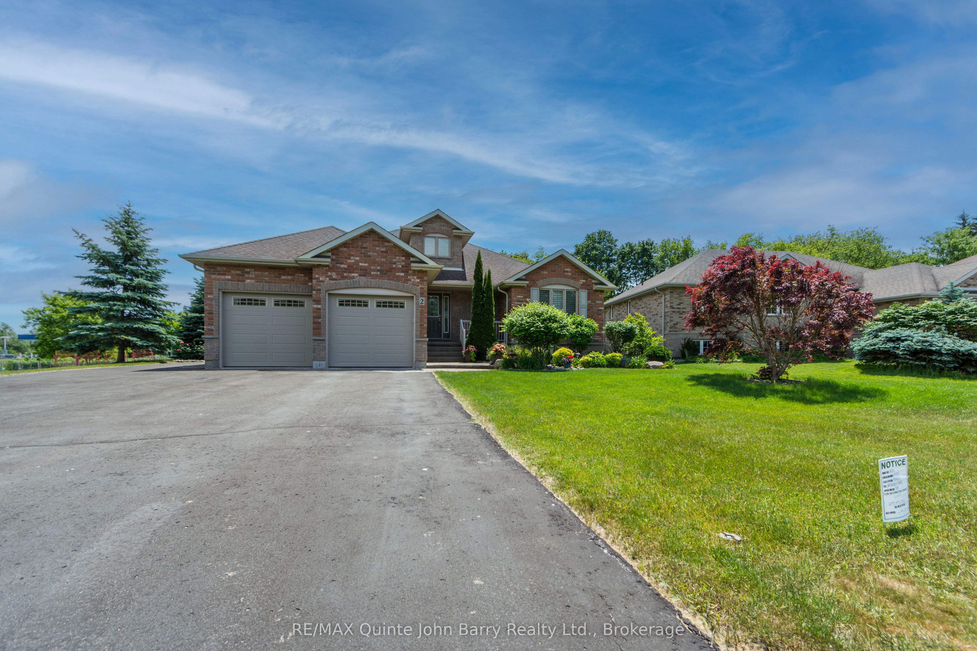 2 Pine Marsh Lane, Quinte West, ON K8V 0A5 photo 5