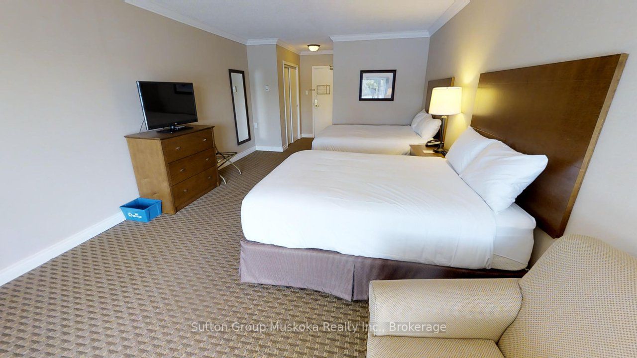 421 Bayshore - Deerhurst Drive 421, Huntsville, ON P1H 2E8 photo 4