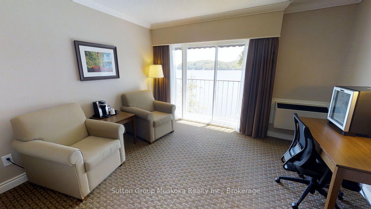 421 Bayshore - Deerhurst Drive 421, Huntsville, ON P1H 2E8 photo 5