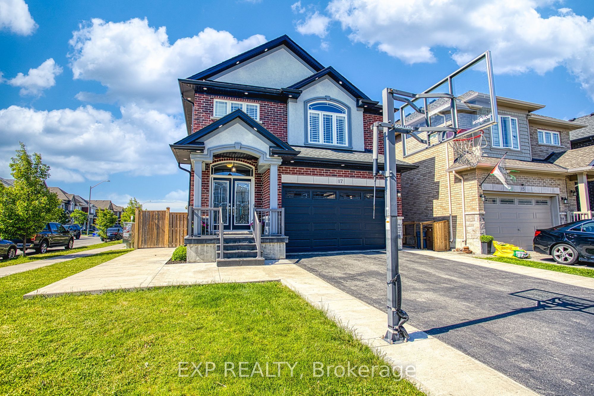 17 Narbonne Crescent, Hamilton, ON L8J 0J7 photo 3