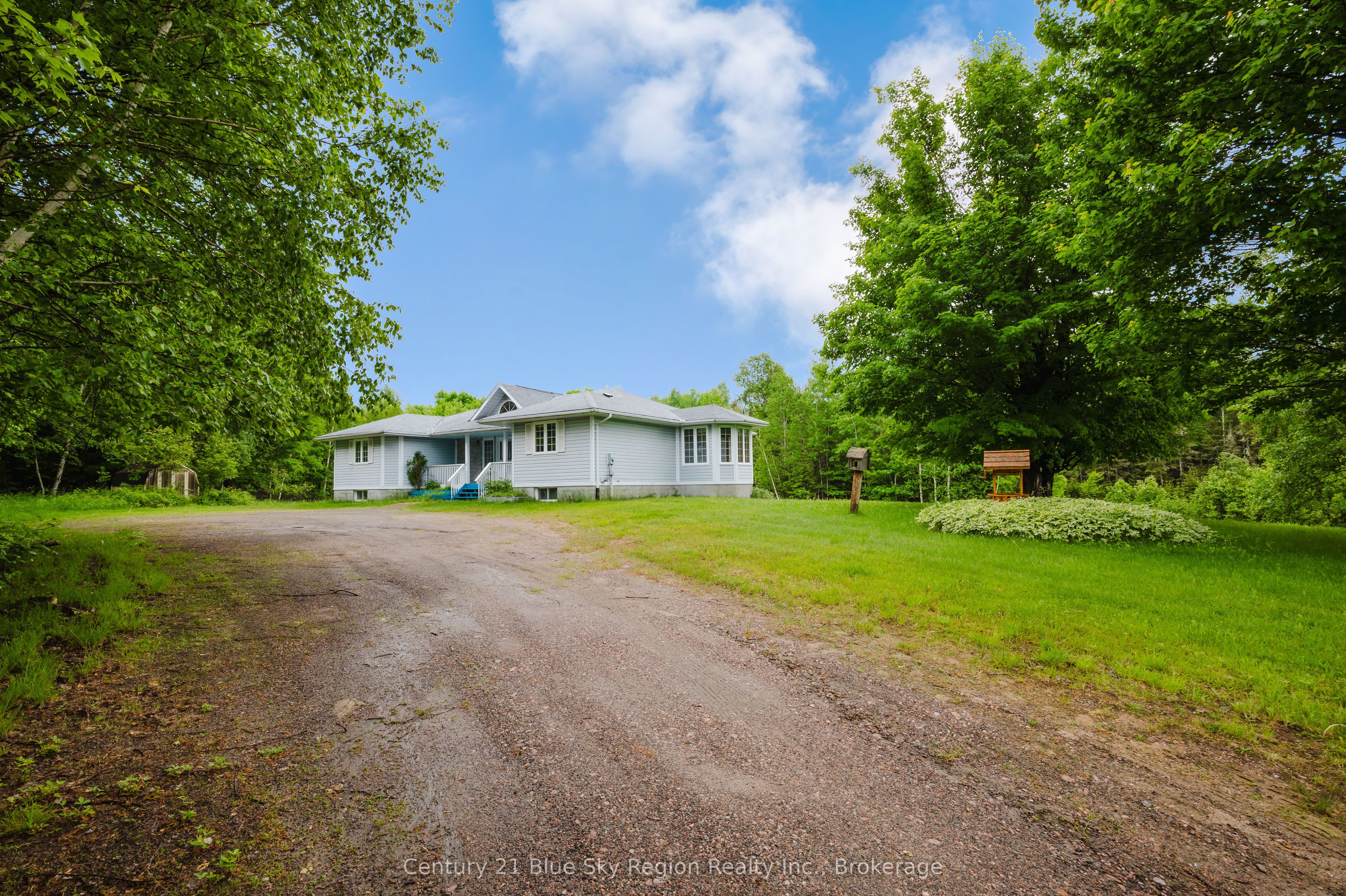 69 Waukegan Road, East Ferris, ON P0H 1K0
