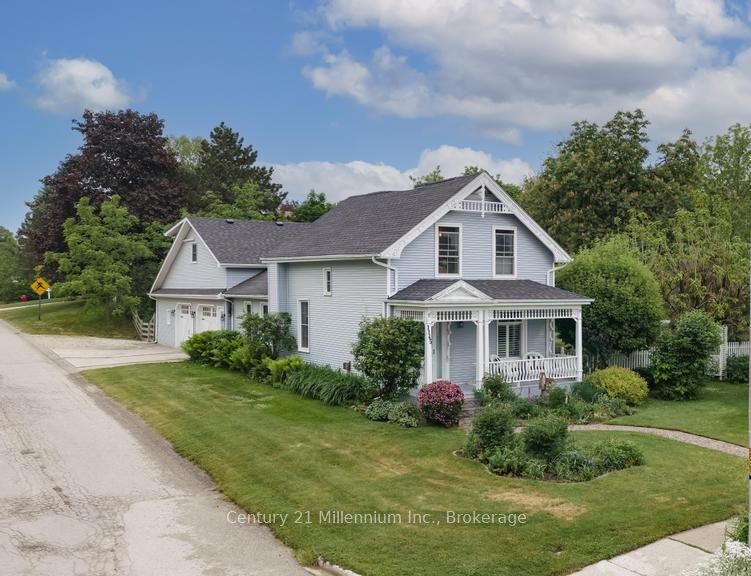 1145 Queen Street, Kincardine, ON N2Z 1G5