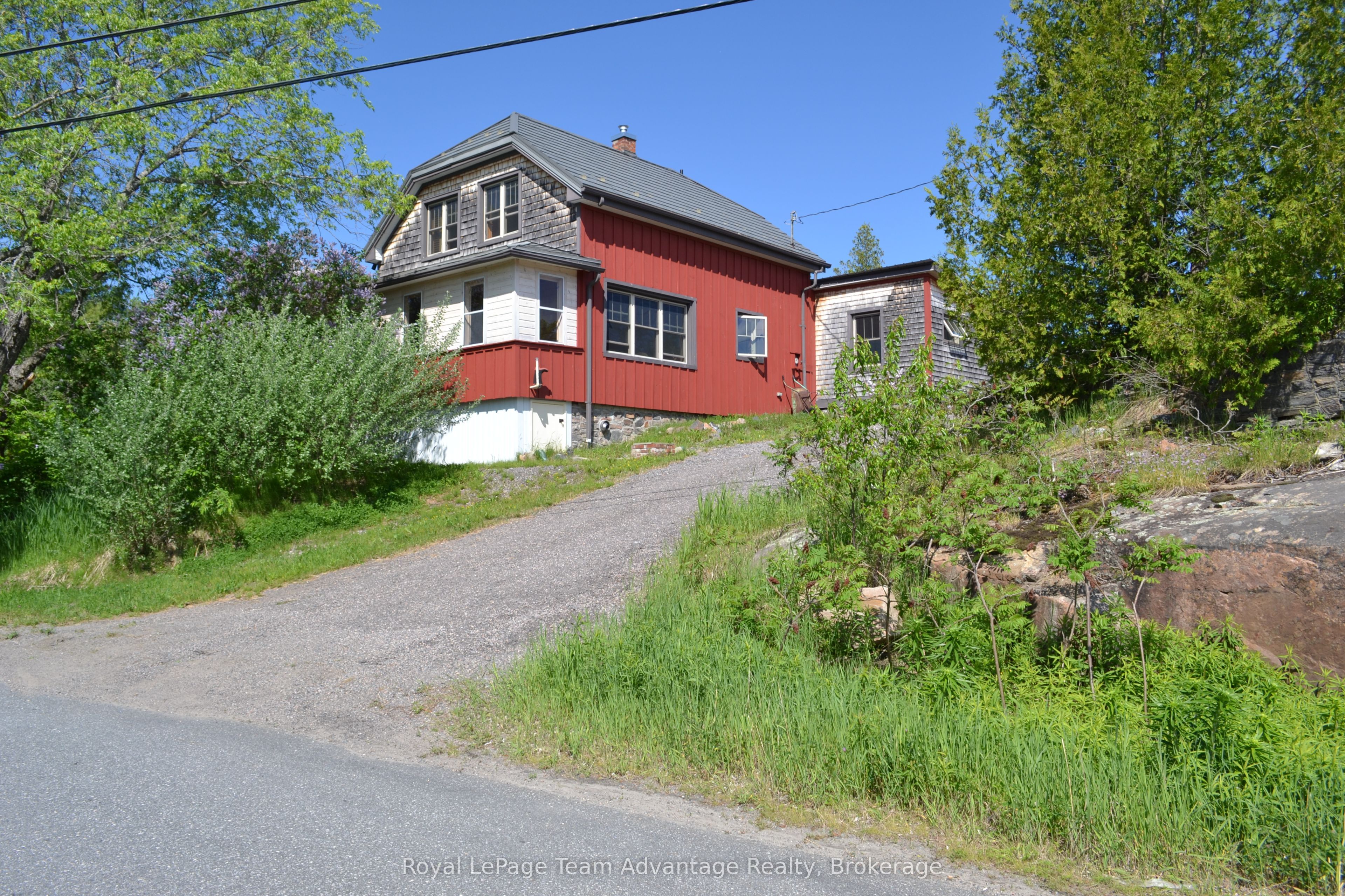 945 Riverside Drive, Parry Sound Remote Area, ON P0G 1A0 photo 2