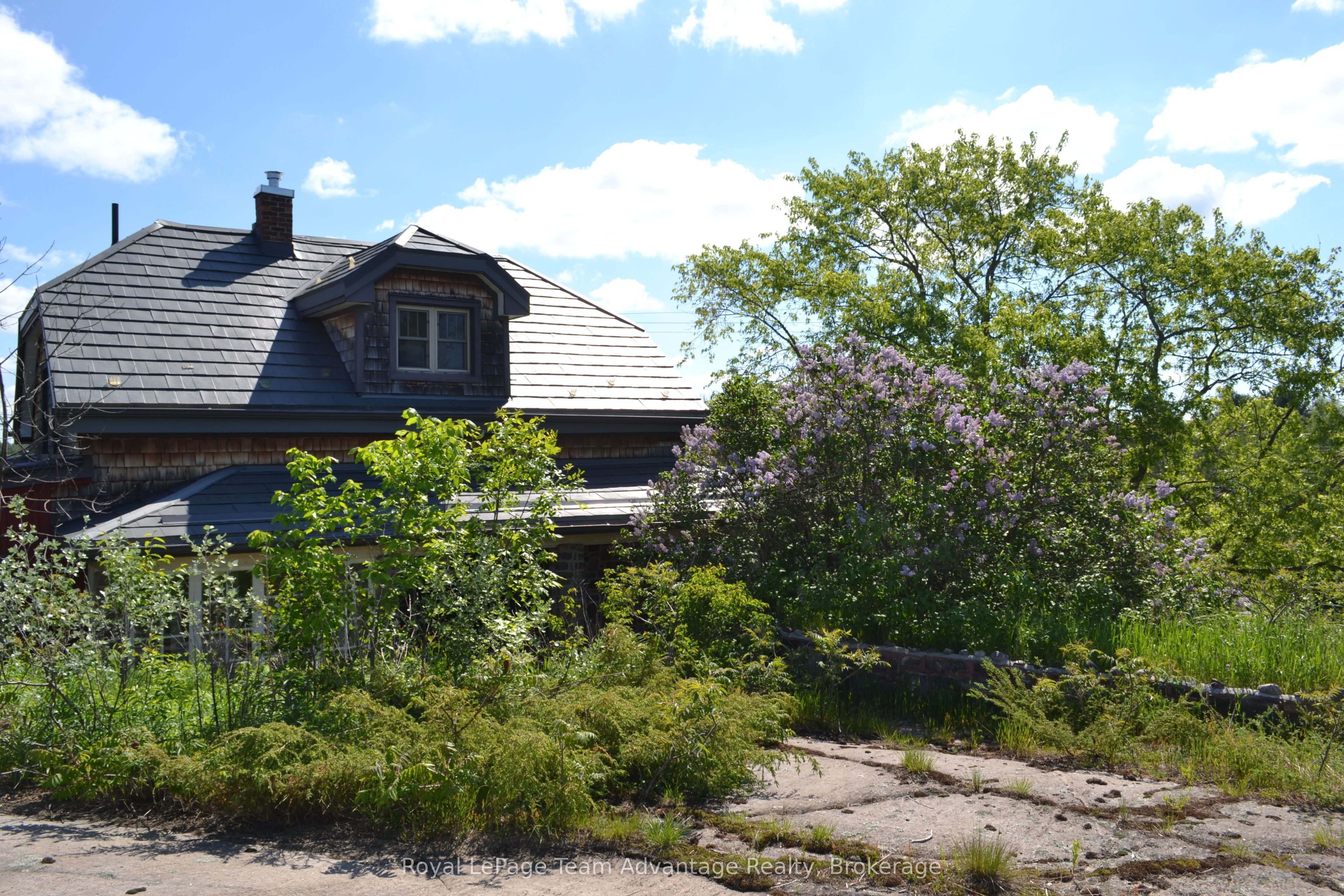 945 Riverside Drive, Parry Sound Remote Area, ON P0G 1A0 photo 3
