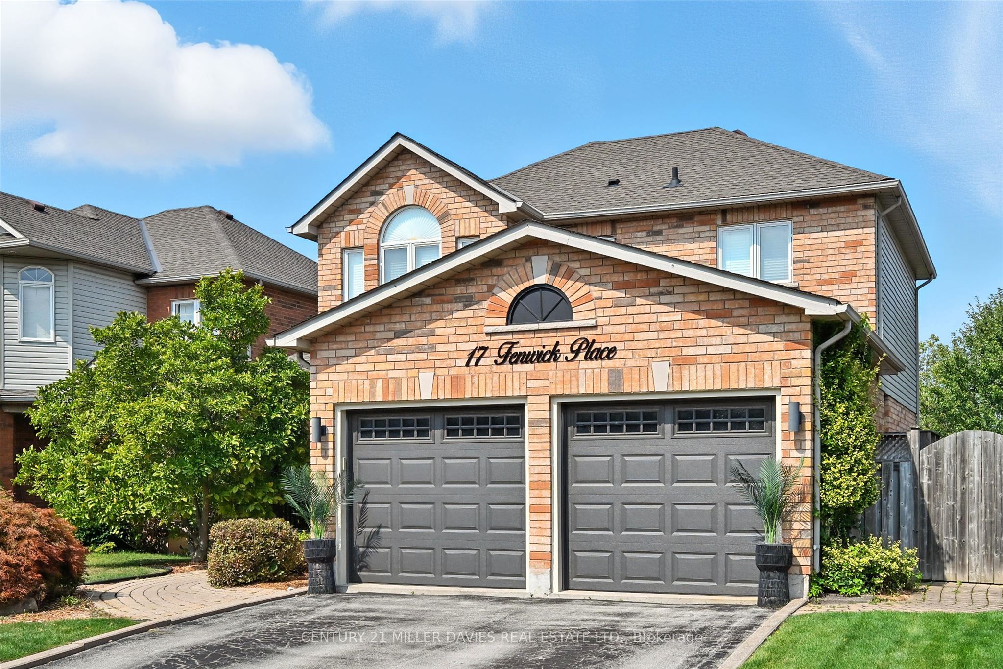 17 Fenwick Place, Hamilton, ON L0R 2H5 photo 2