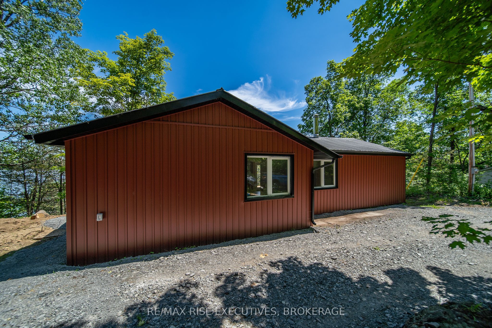 1040 Buckhorn Lane, Frontenac, ON K0H 2L0 photo 3